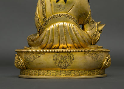 Guru Rinpoche Statue