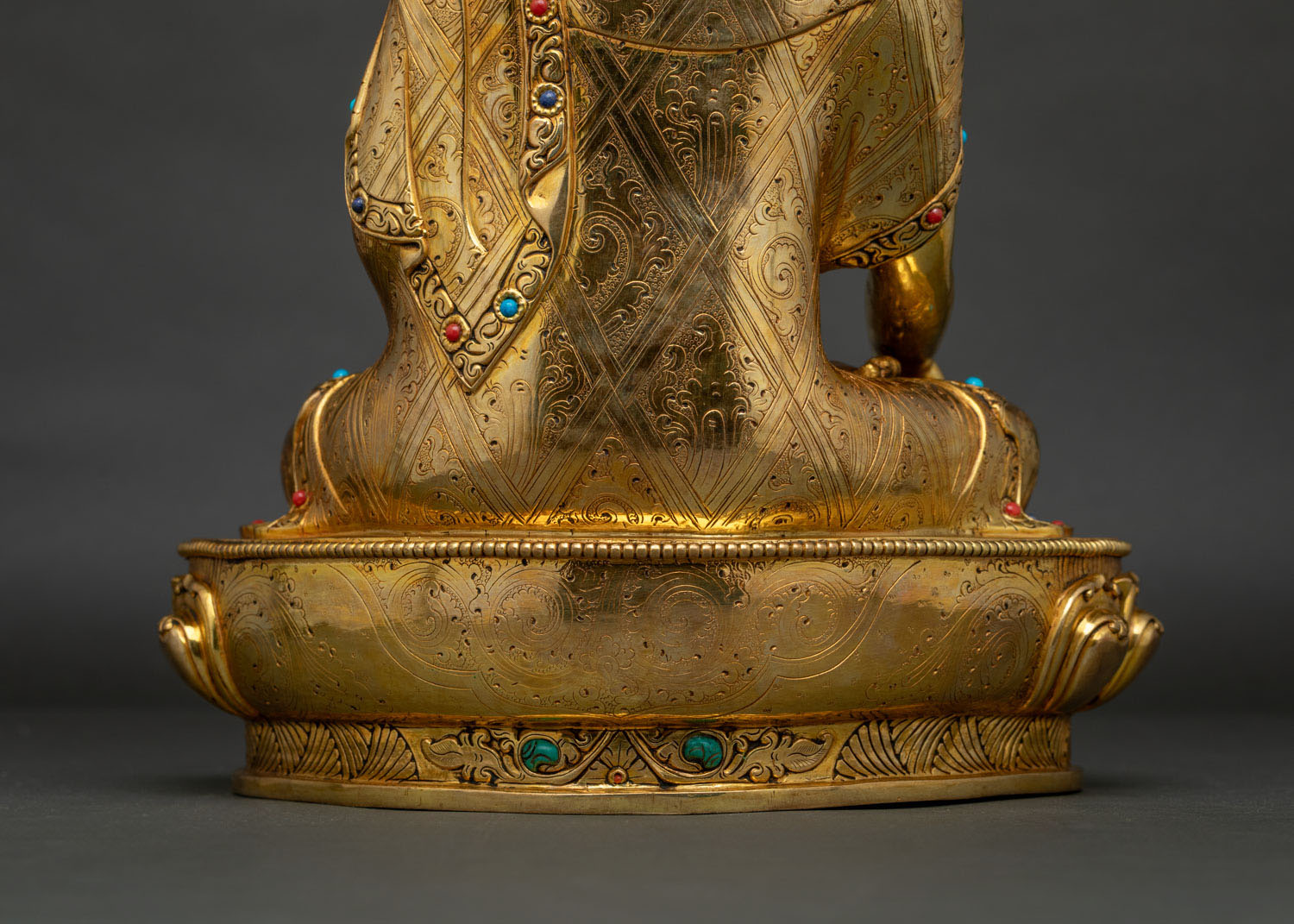 Buddha Shakyamuni Statue