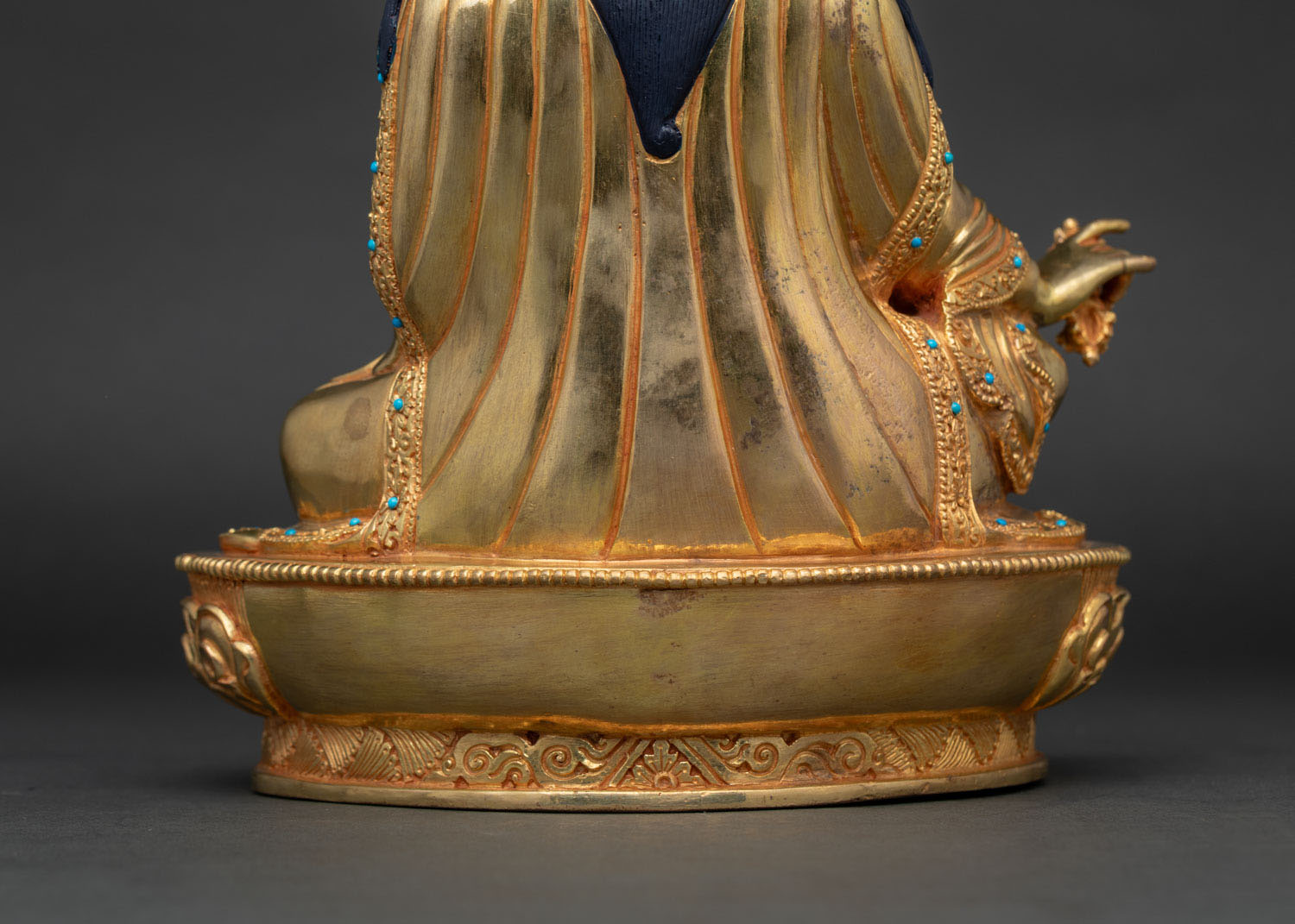 Guru Rinpoche Statue