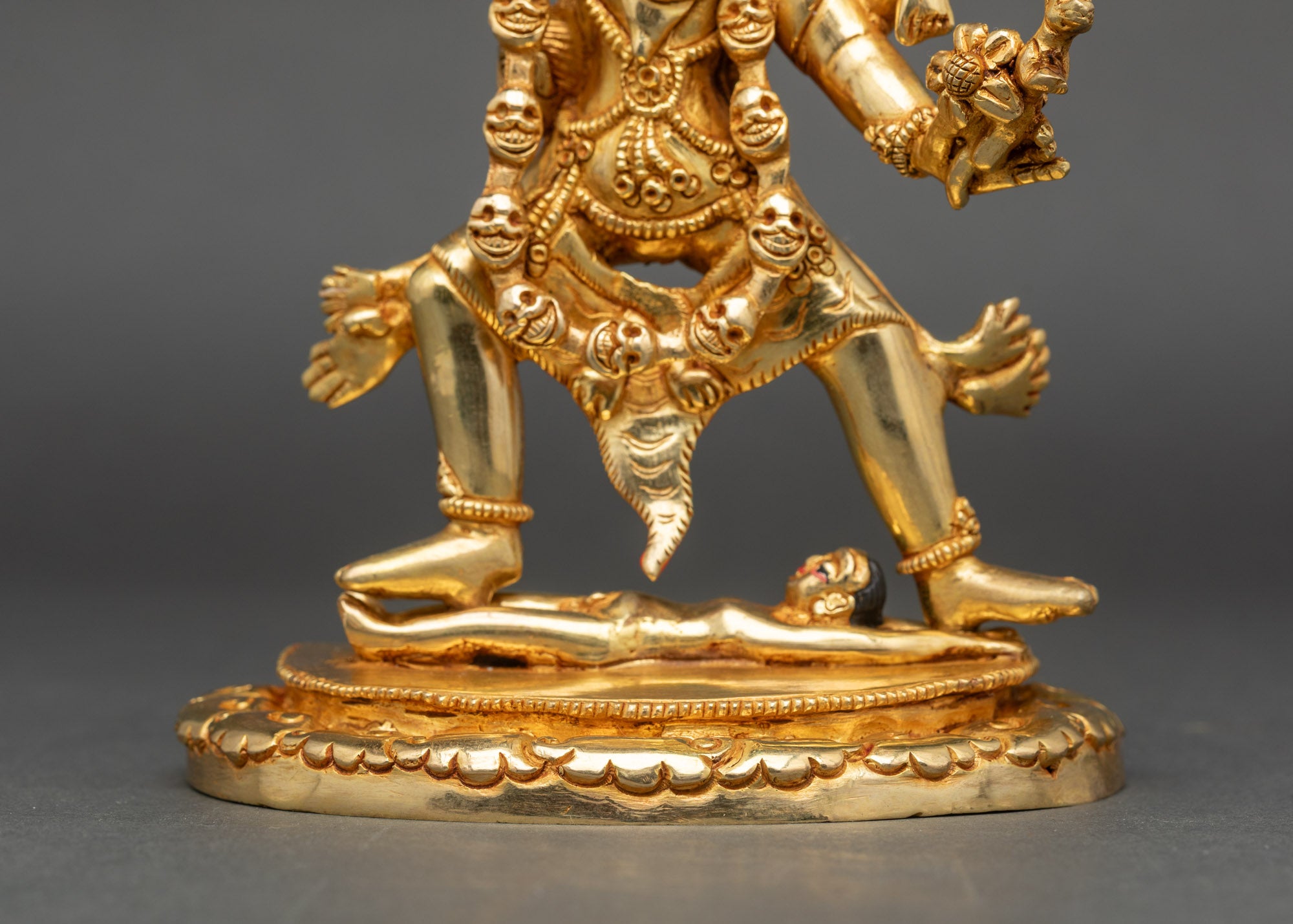 Buddhist Ekajati Goddess Sculpture – Handmade Himalayan Sacred Art