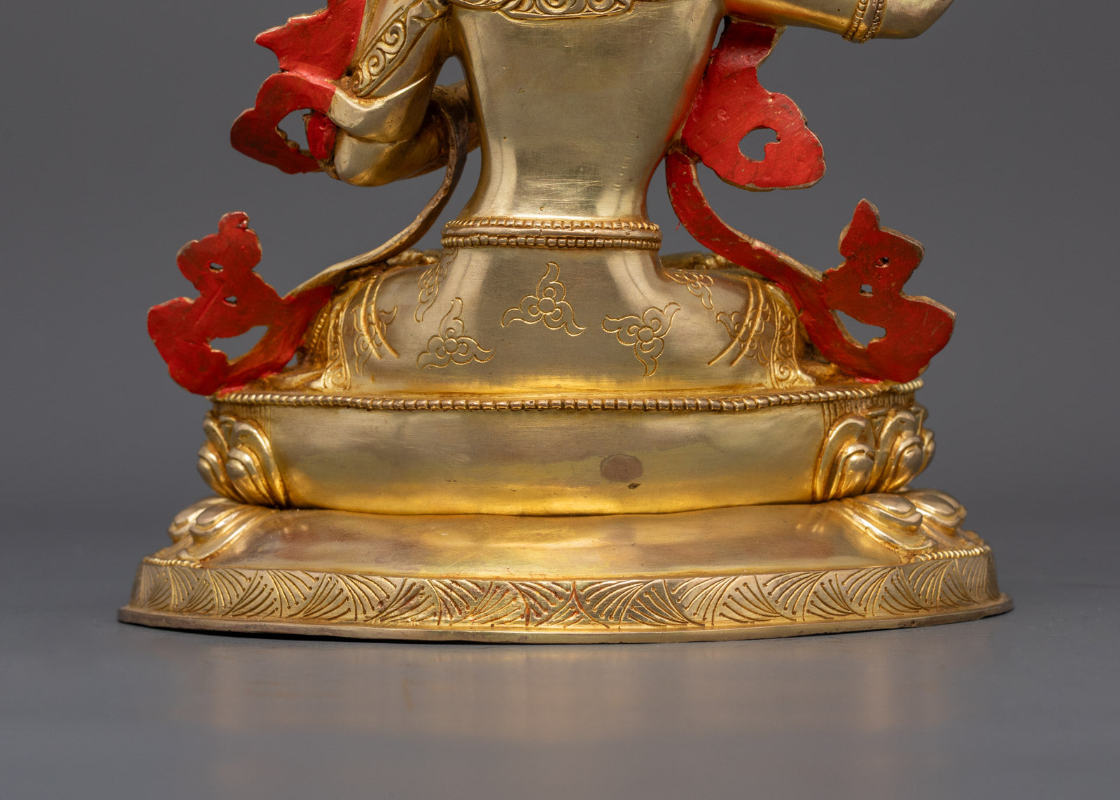 Manjushri Statue: Embodying the Wisdom of Enlightenment
