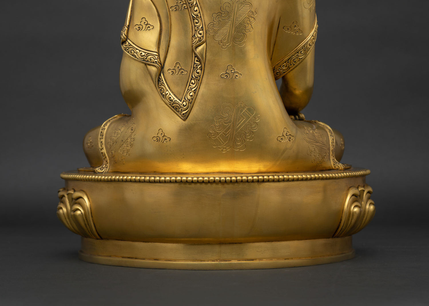 Shakyamuni Buddha Statue for Zen Interiors and Meditation Spaces