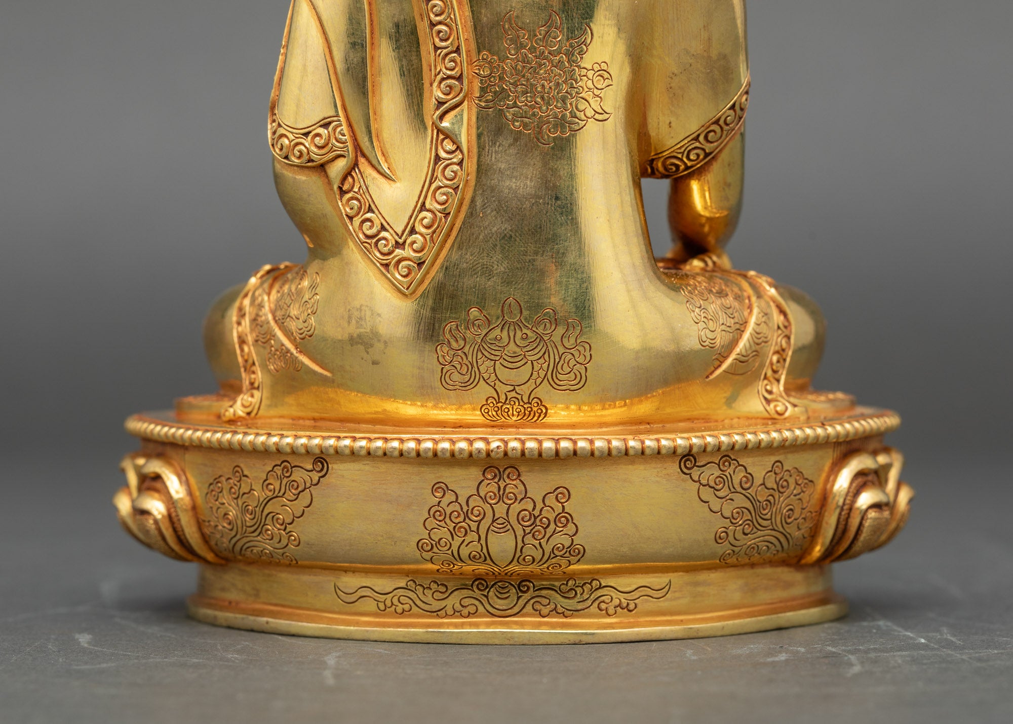 Seated Buddha Statue | Traditional Himalayan Buddhist Artwork