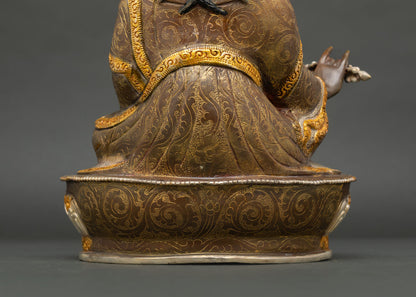 Guru Rinpoche Statue