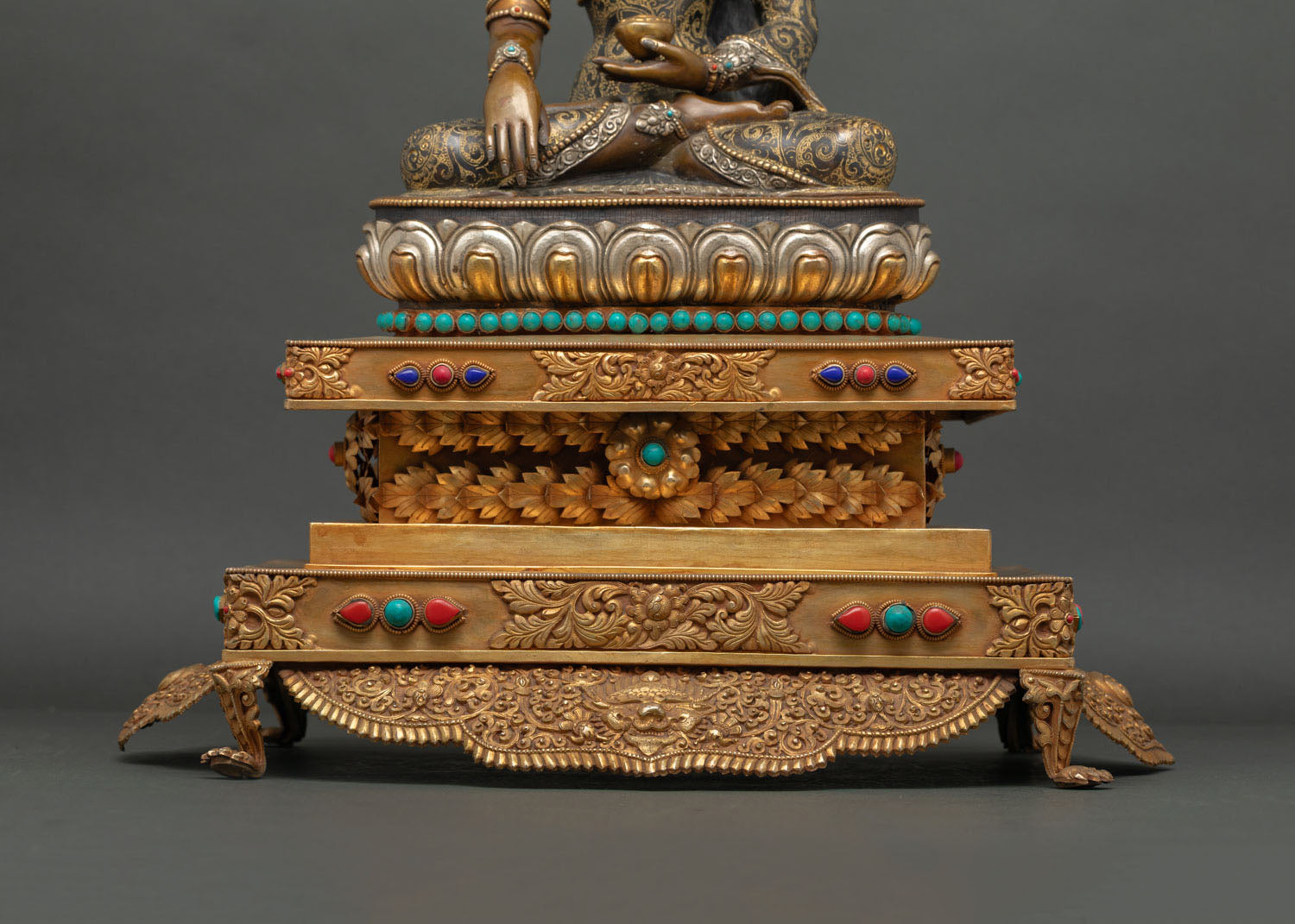 Shakyamuni Buddha Statue