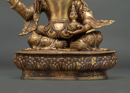Guru Rinpoche With Consert Statue