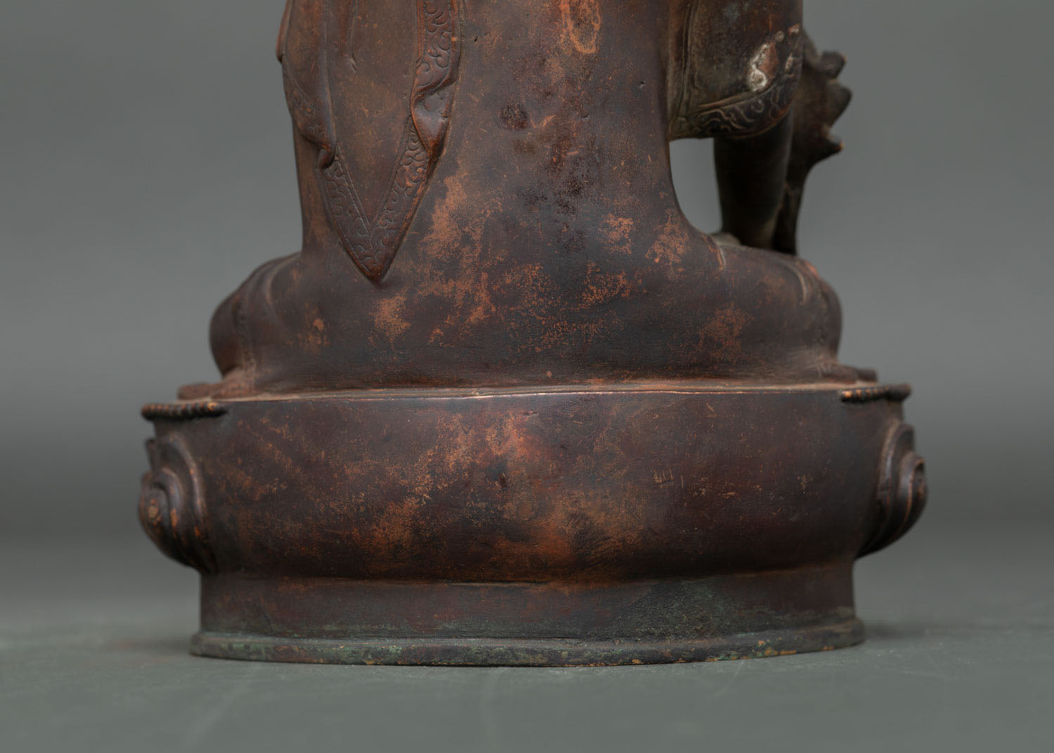 Medicine Buddha Statue