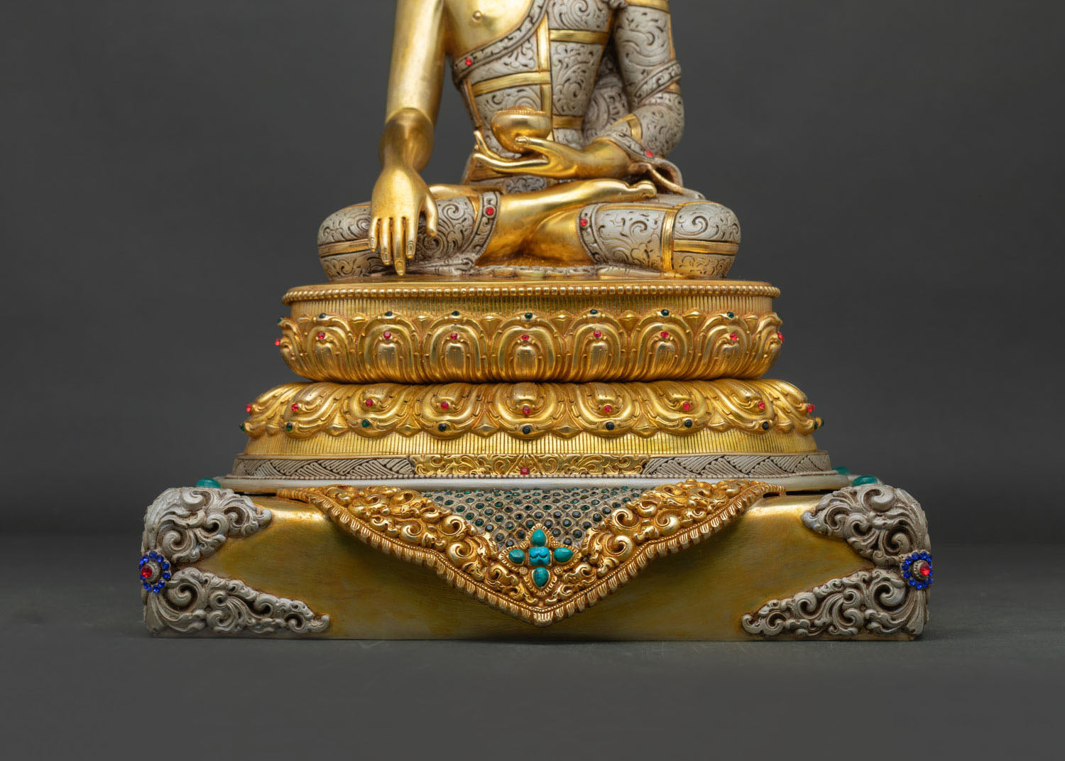 Shakyamuni Buddha Statue | Traditional Newari Craftsmanship