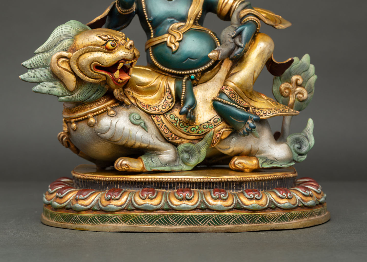 Namtoshe Statue | Hand-Painted Himalayan Craftsmanship