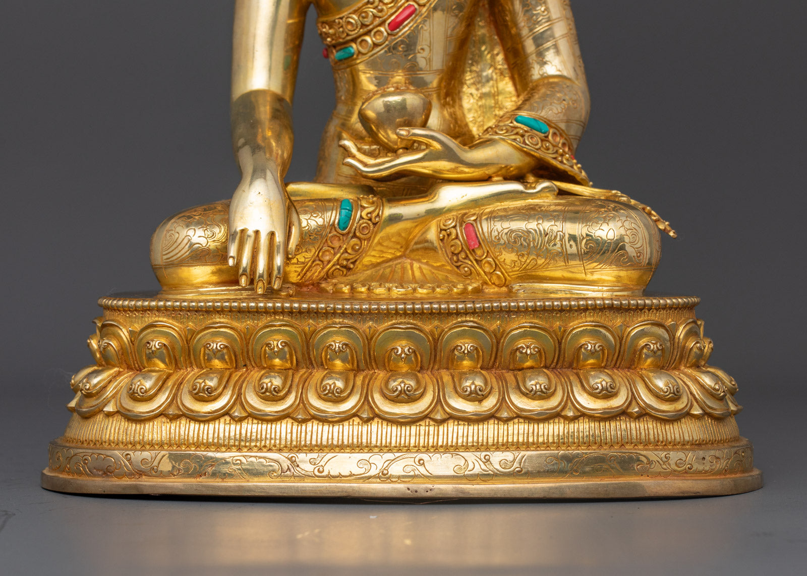 Guru Shakyamuni Buddha: The Bodhi Tree's Guardian