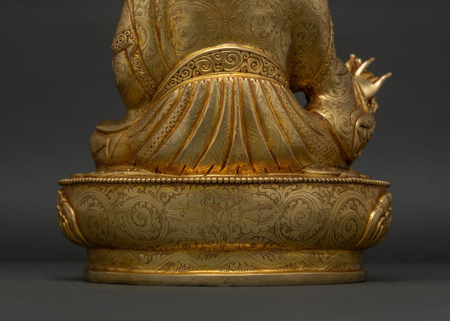 Precious Guru Rinpoche Statue – Symbol of Protection & Enlightenment