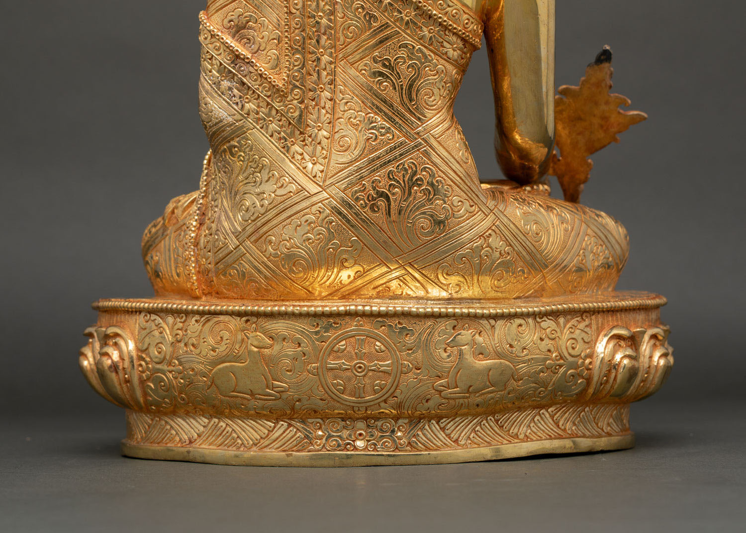 Medicine Buddha Statue