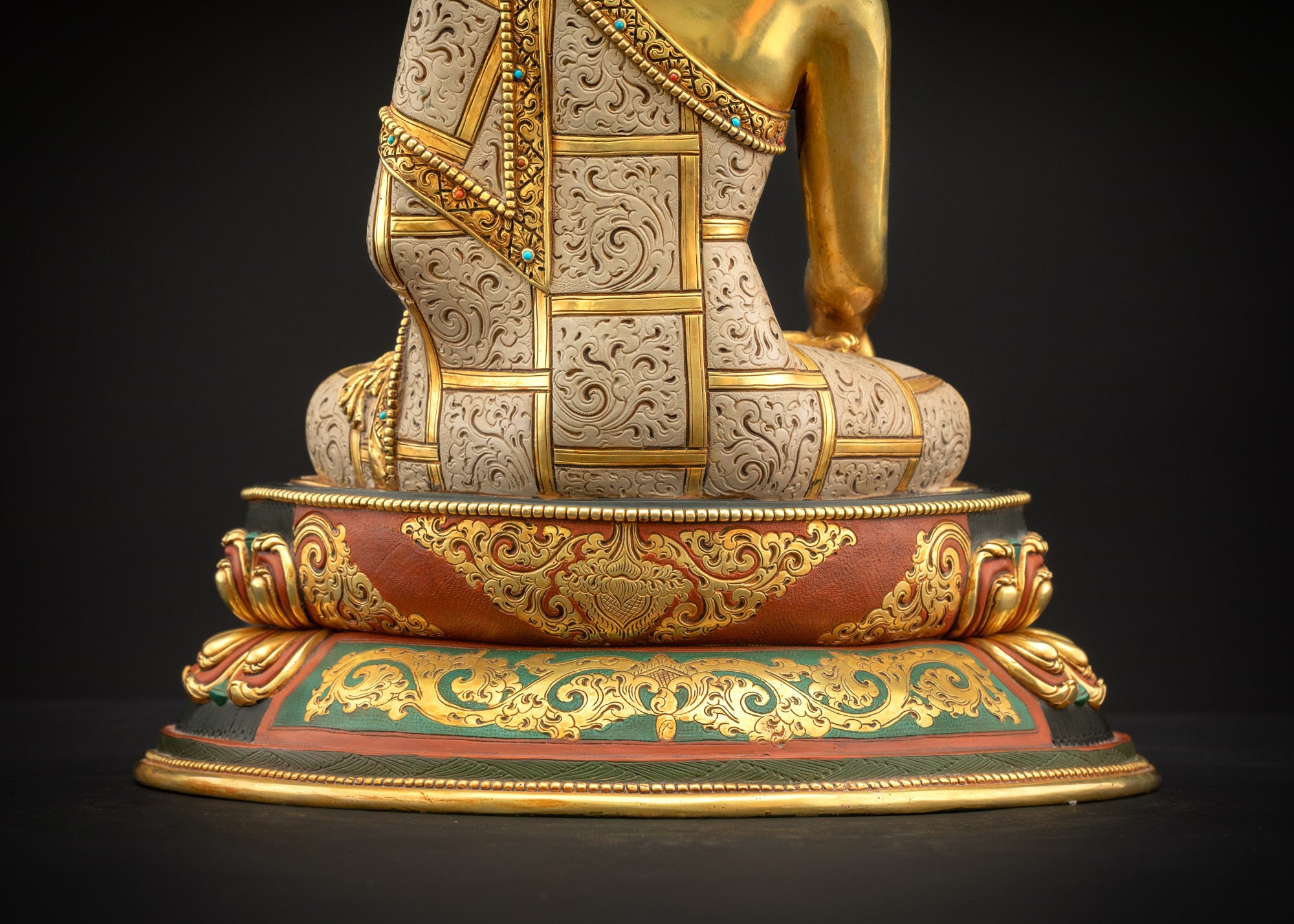 Gautama Buddha (Shakyamuni) Statue | Symbol of Awakening & Peace