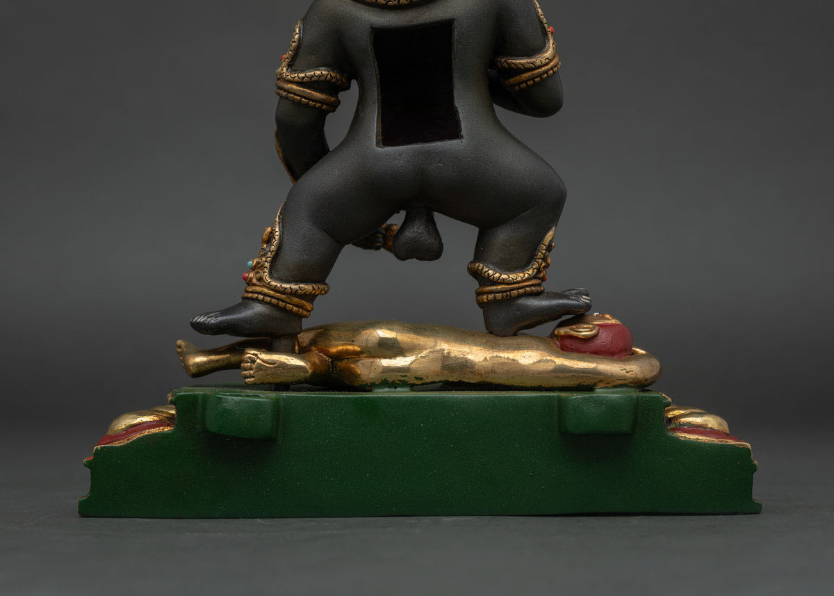 Black Dzambhala Statue