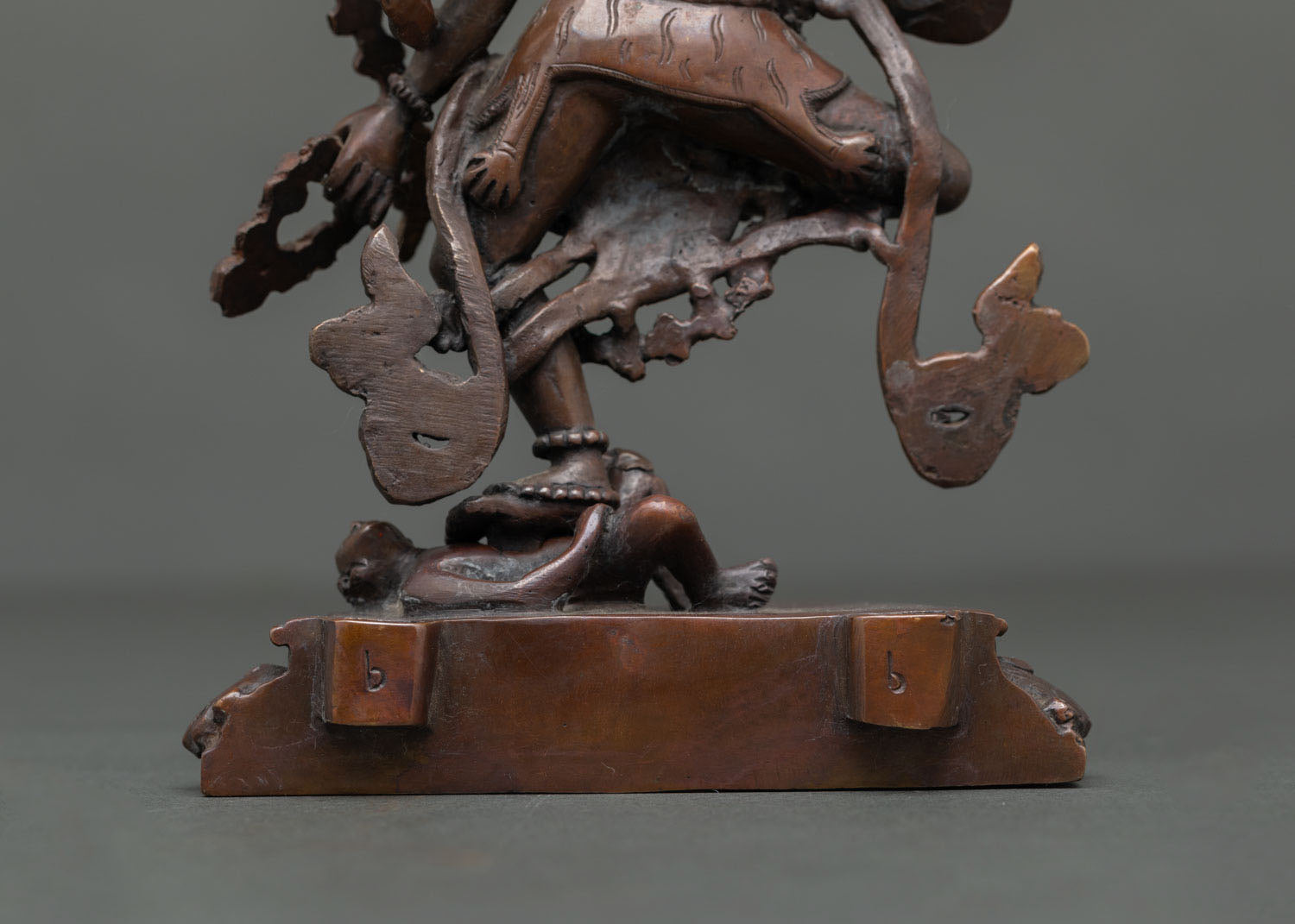 Kurukulla Statue | Sacred Vajrayana Goddess Decor