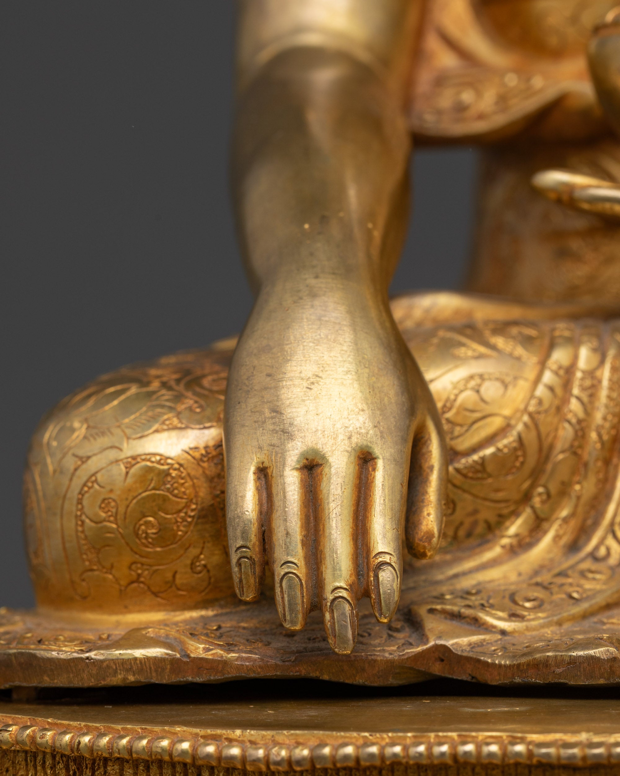 Shakyamuni Buddha Statue