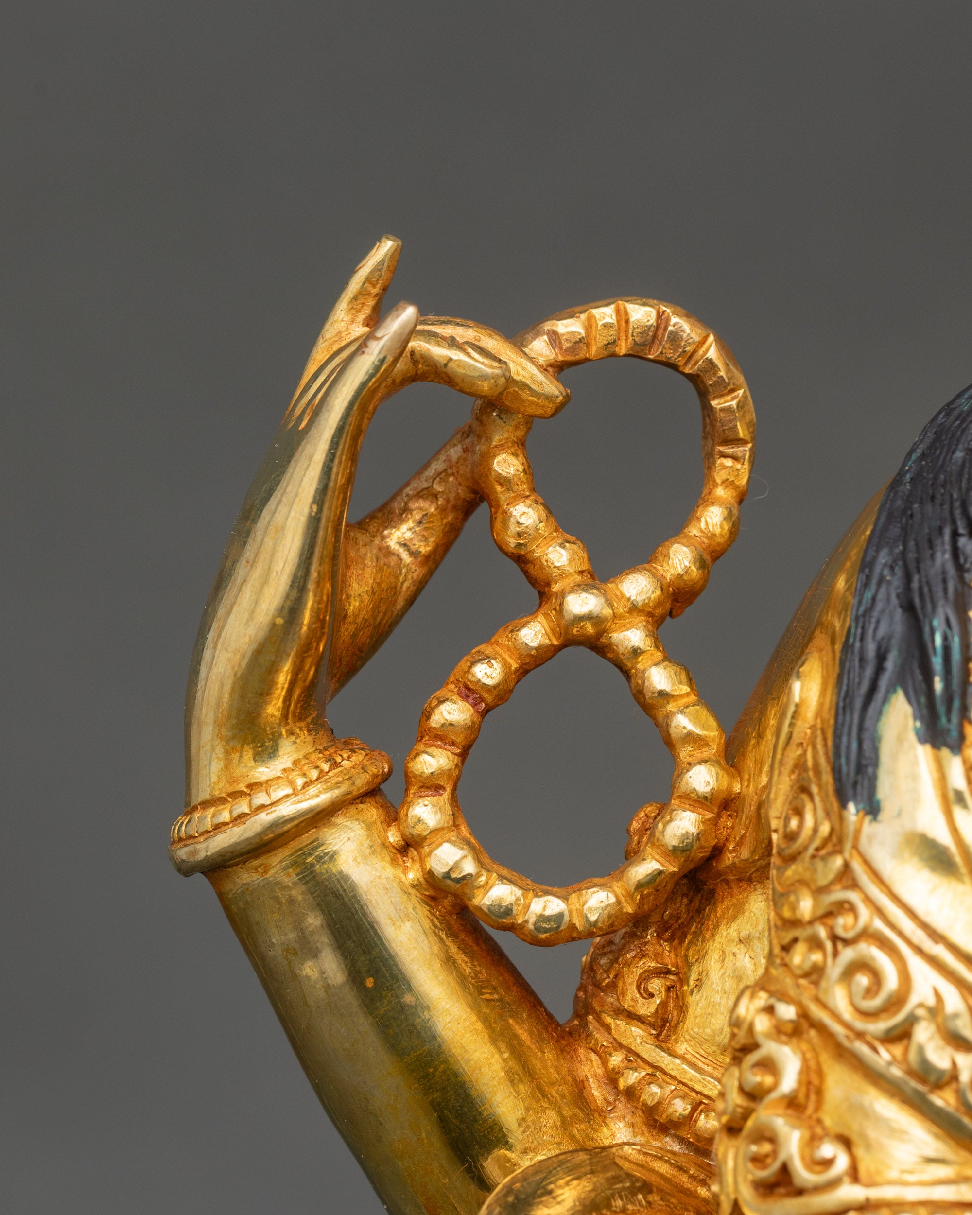 Avalokiteshvara Chenrezig Figurine | Nepalese Buddhist Statue