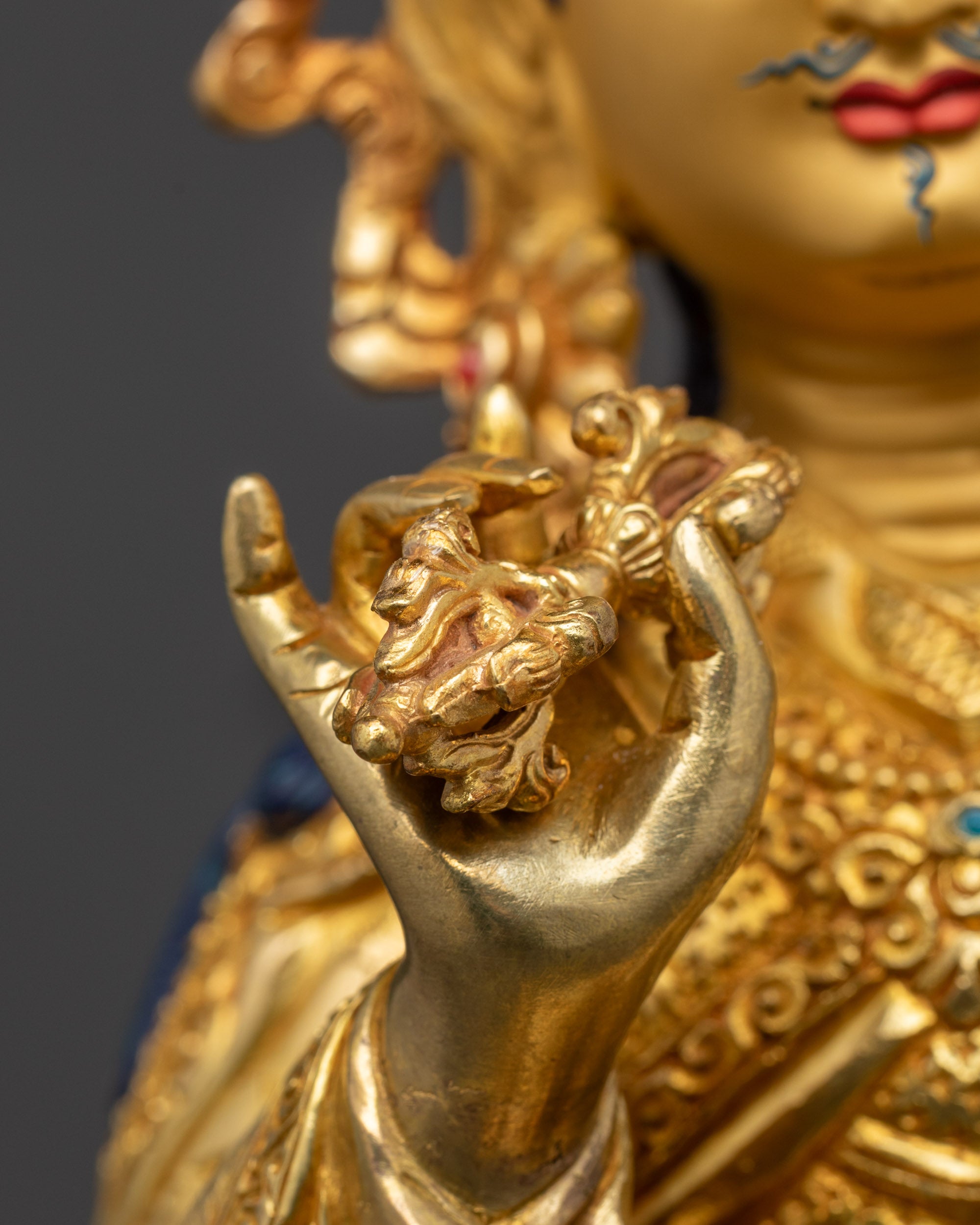 Guru Rinpoche Statue