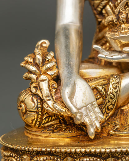 Medicine Buddha Statue – Handcrafted Tibetan Deity of Healing