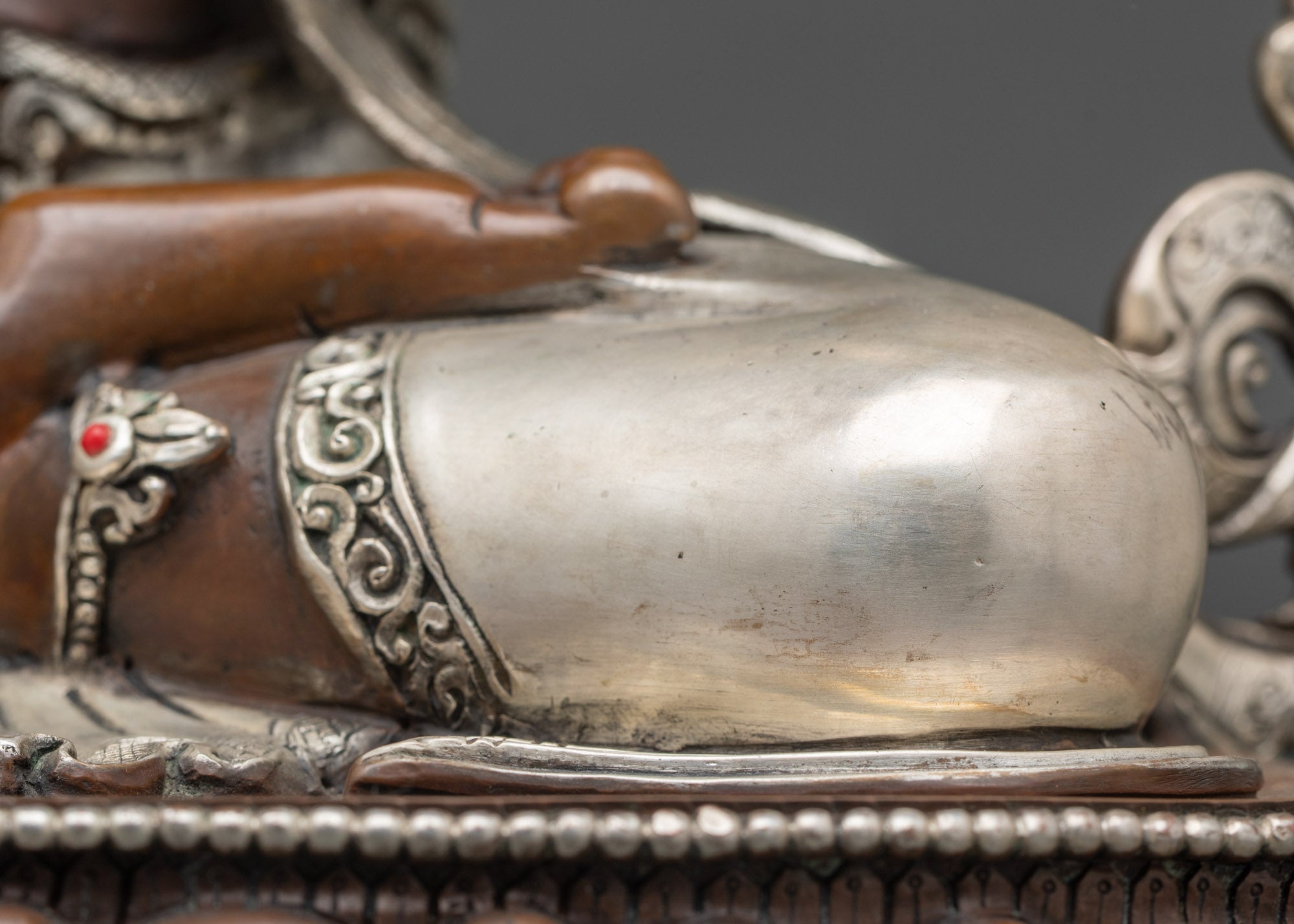 Bodhisattva Chenrezig Statue for Spiritual Growth