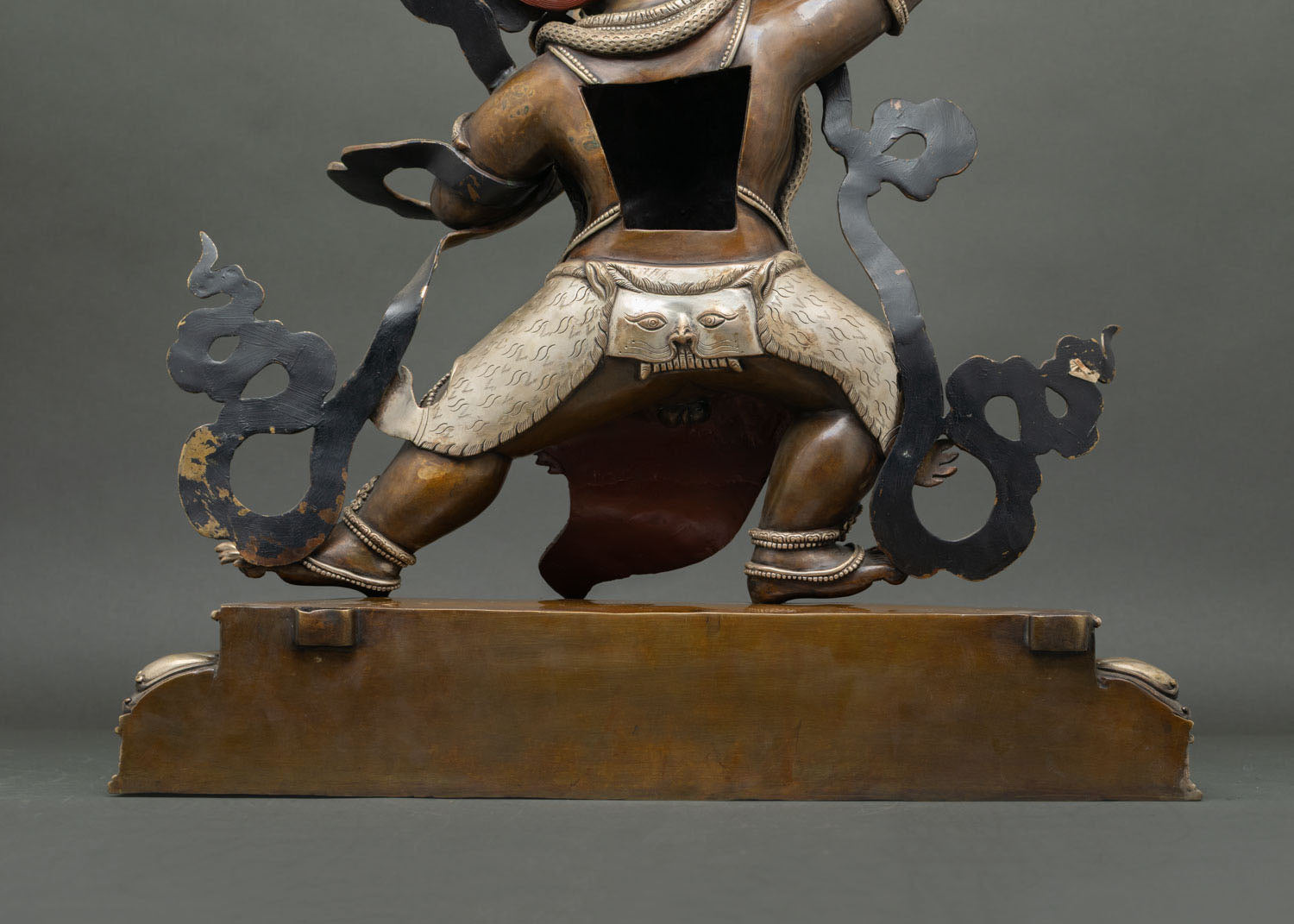Grand Vajrapani Statue | Guardian of Strength and Courage