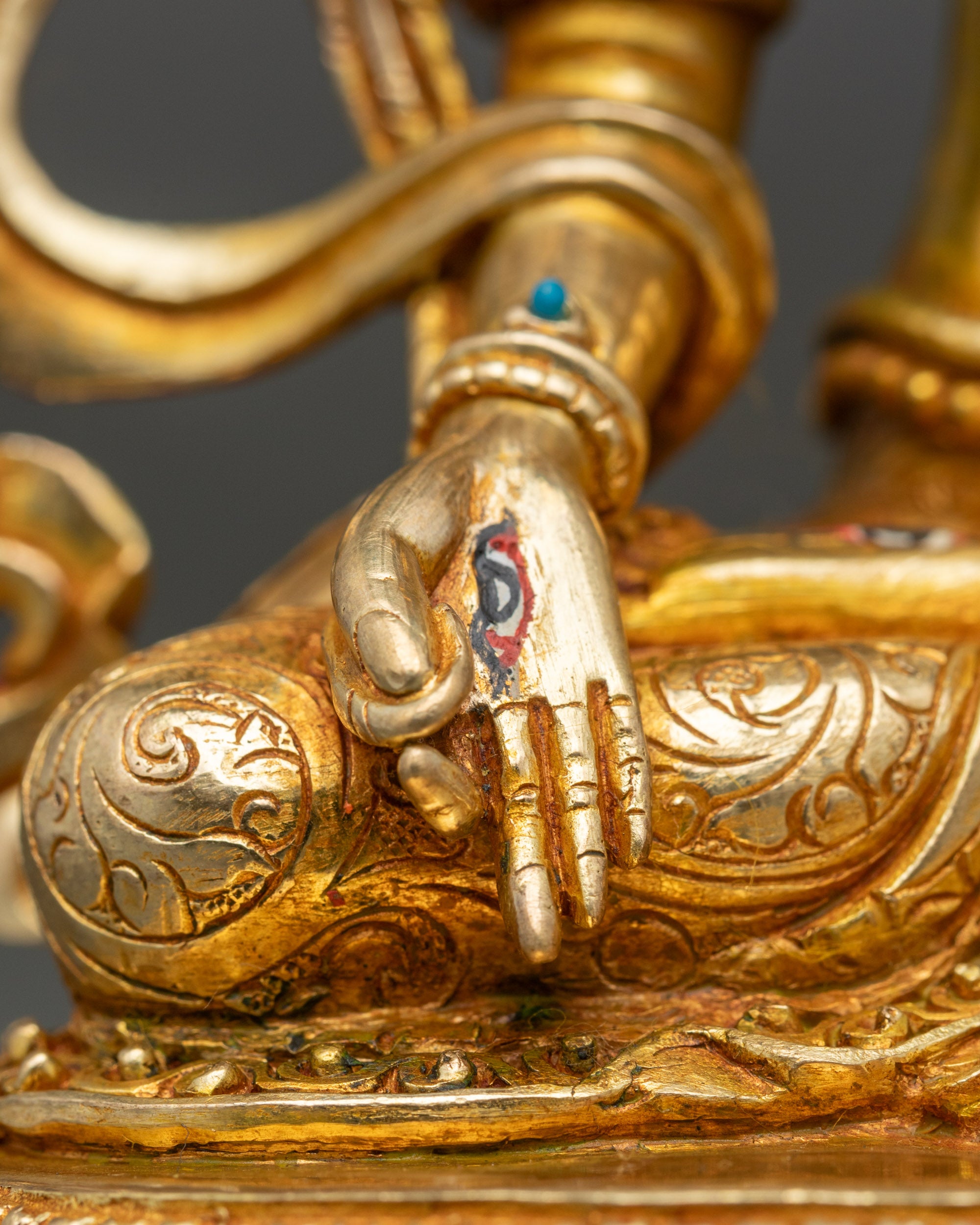 Seven-Eyed White Tara Statue for Home Altar & Meditation Spaces