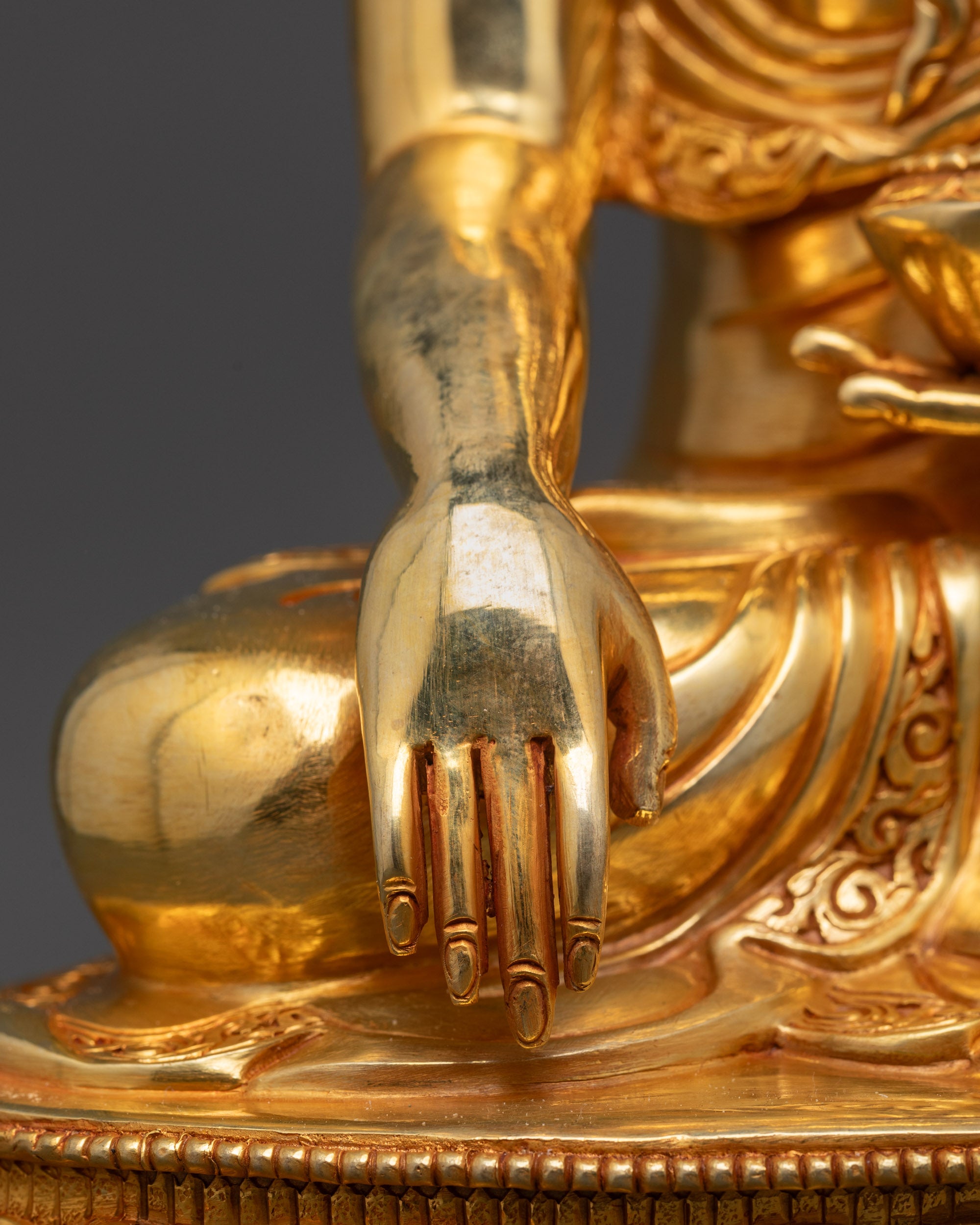 Shop Devotional Samana Gotama Statue | Traditional Religious Sculpture