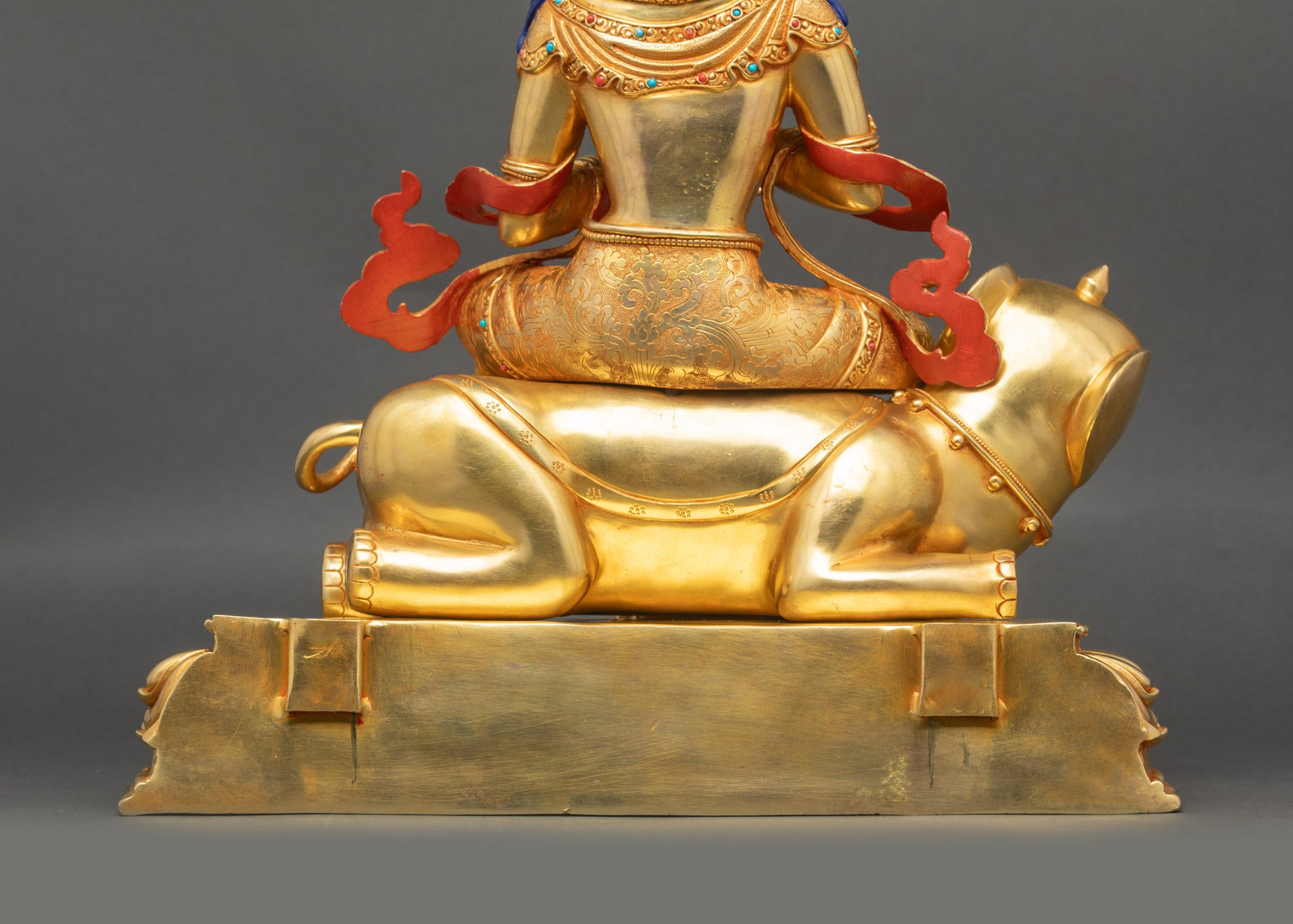 Bodhisattva Samantabhadra Sculpture | Embodiment of Universal Virtue