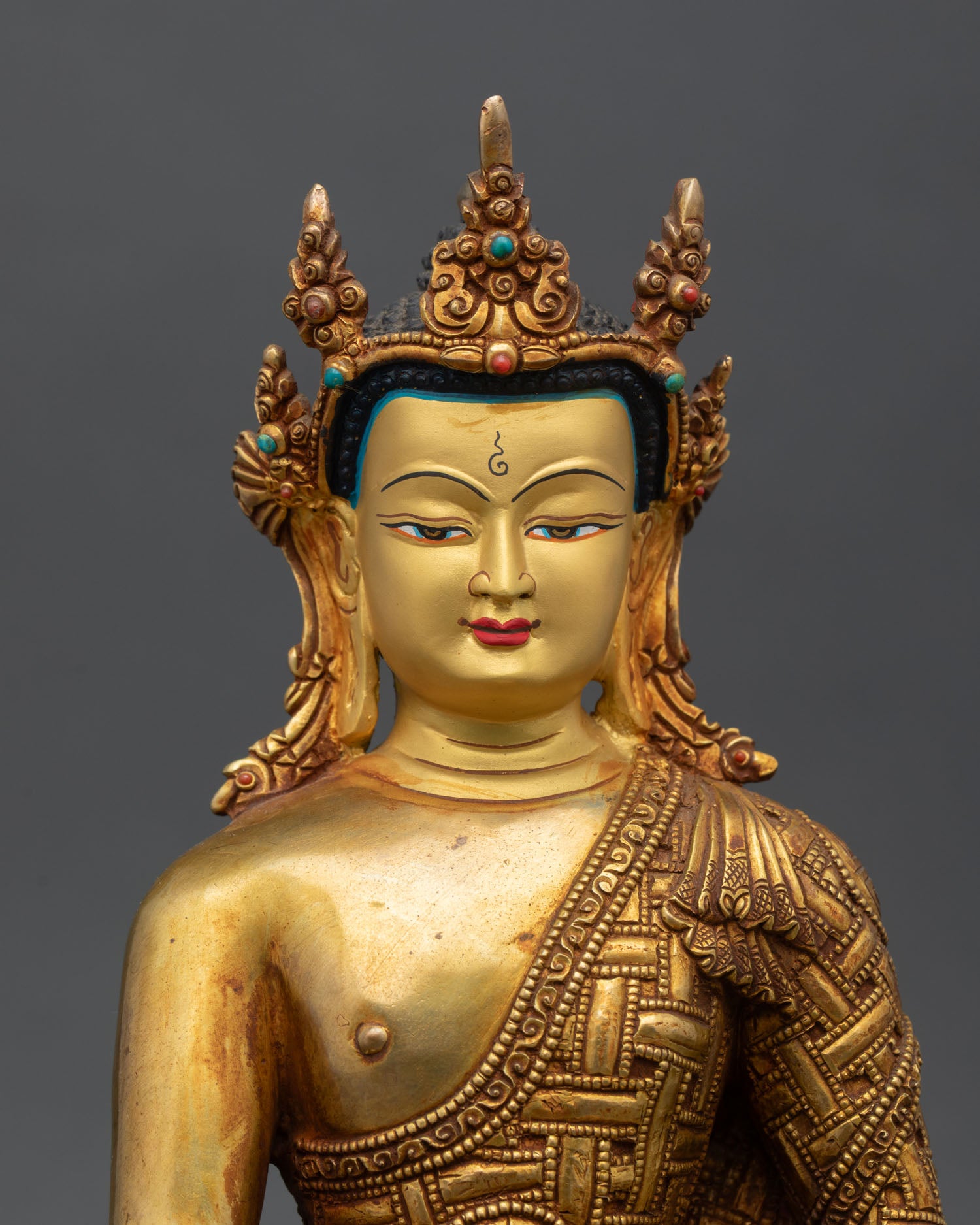 Crown Shakyamuni Buddha Statue