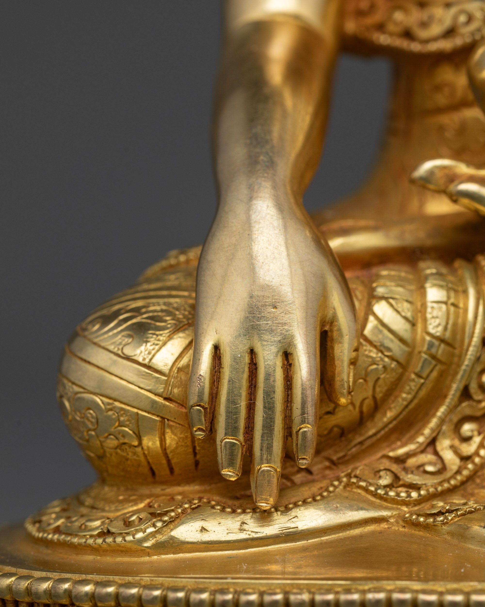 Shakyamuni Buddha Statue