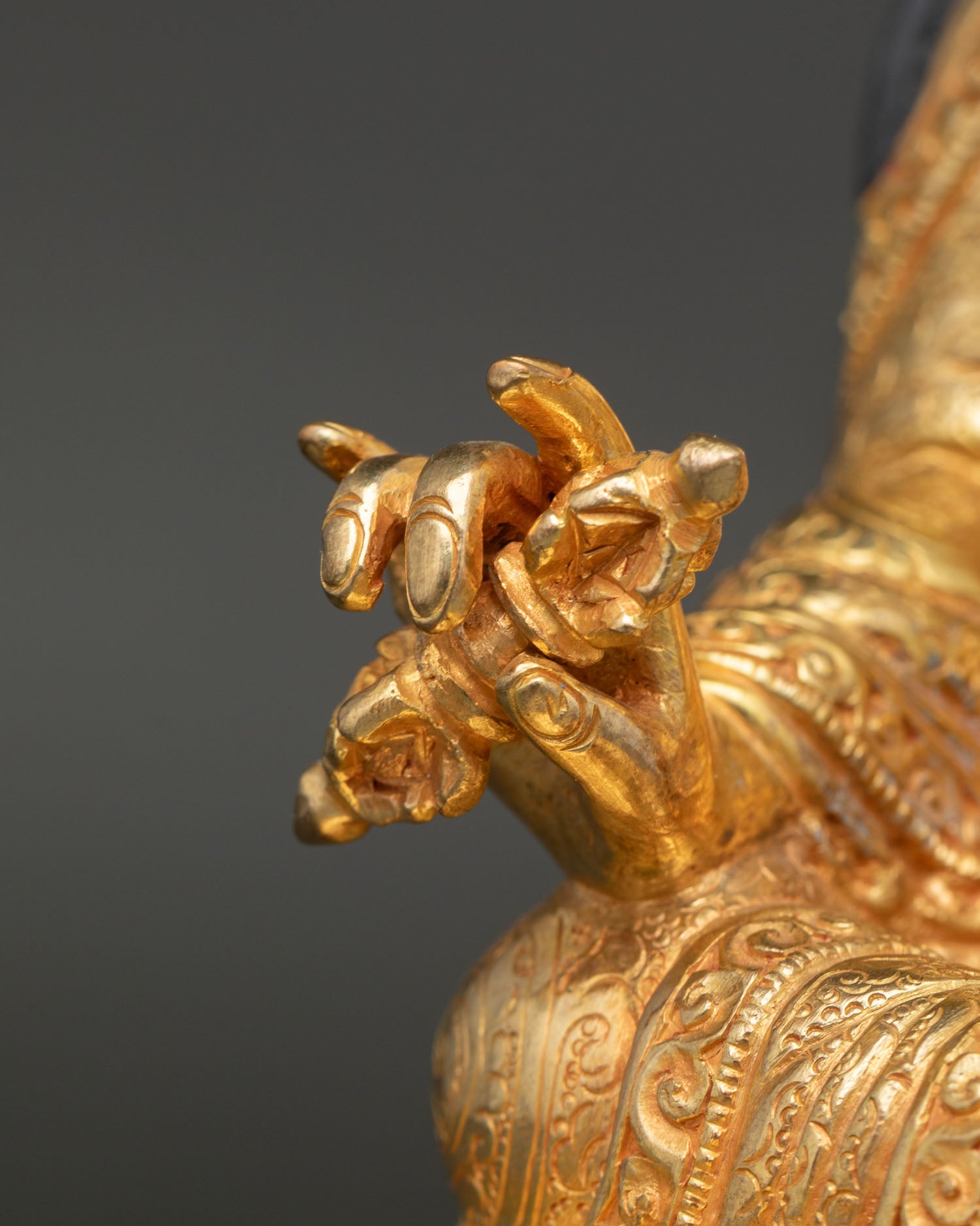 Guru Rinpoche Statue