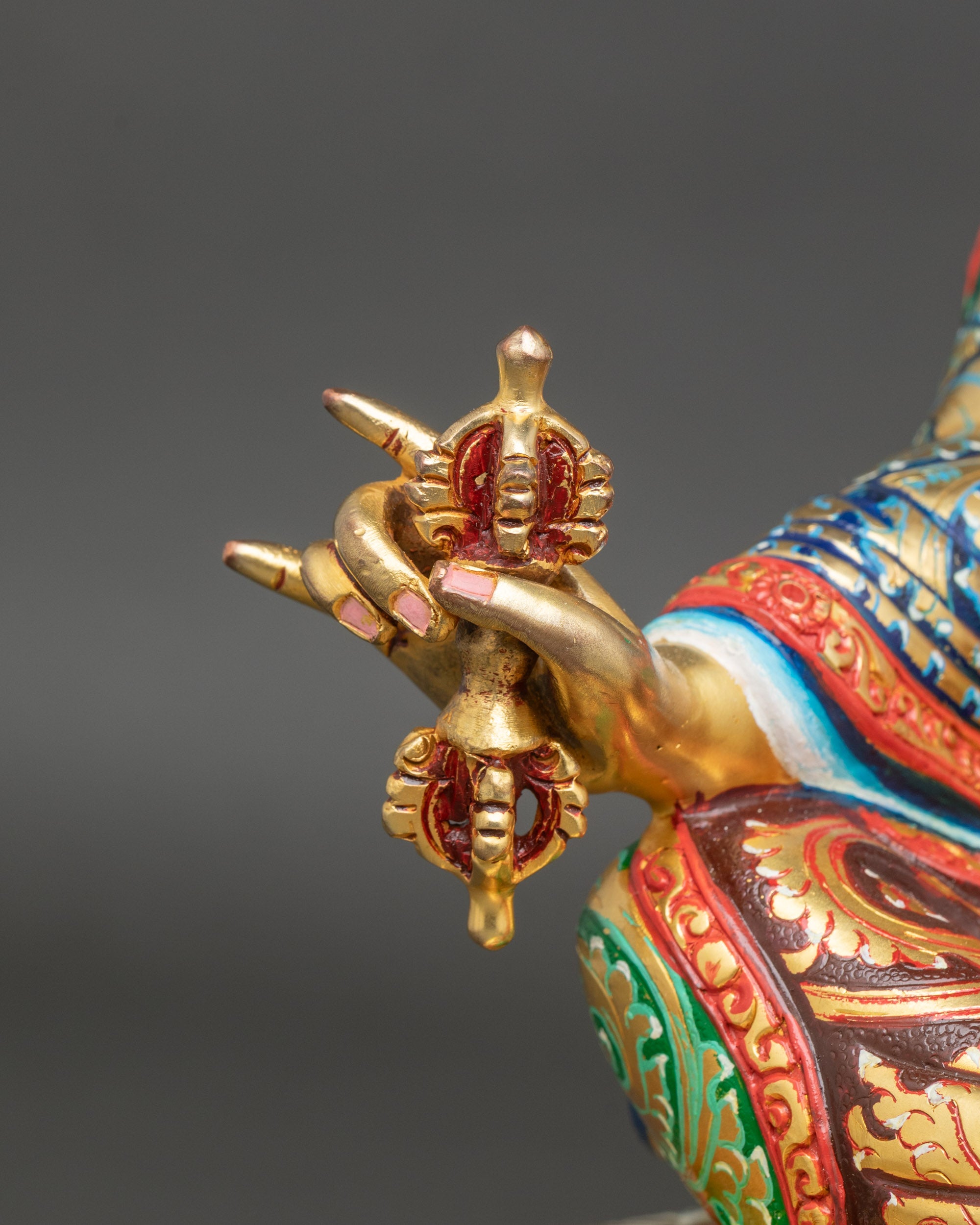 Divine Guru Rinpoche Statue – Nepalese Lotus-Born Master