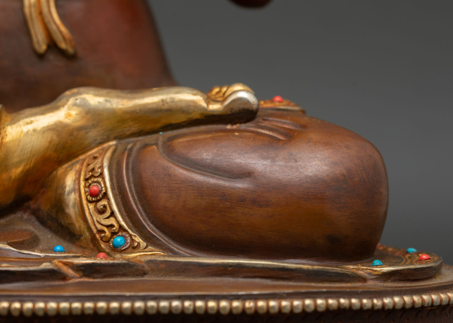Yuthok Yonten Gonpo Statue – Tibetan Healing Master from Nepal