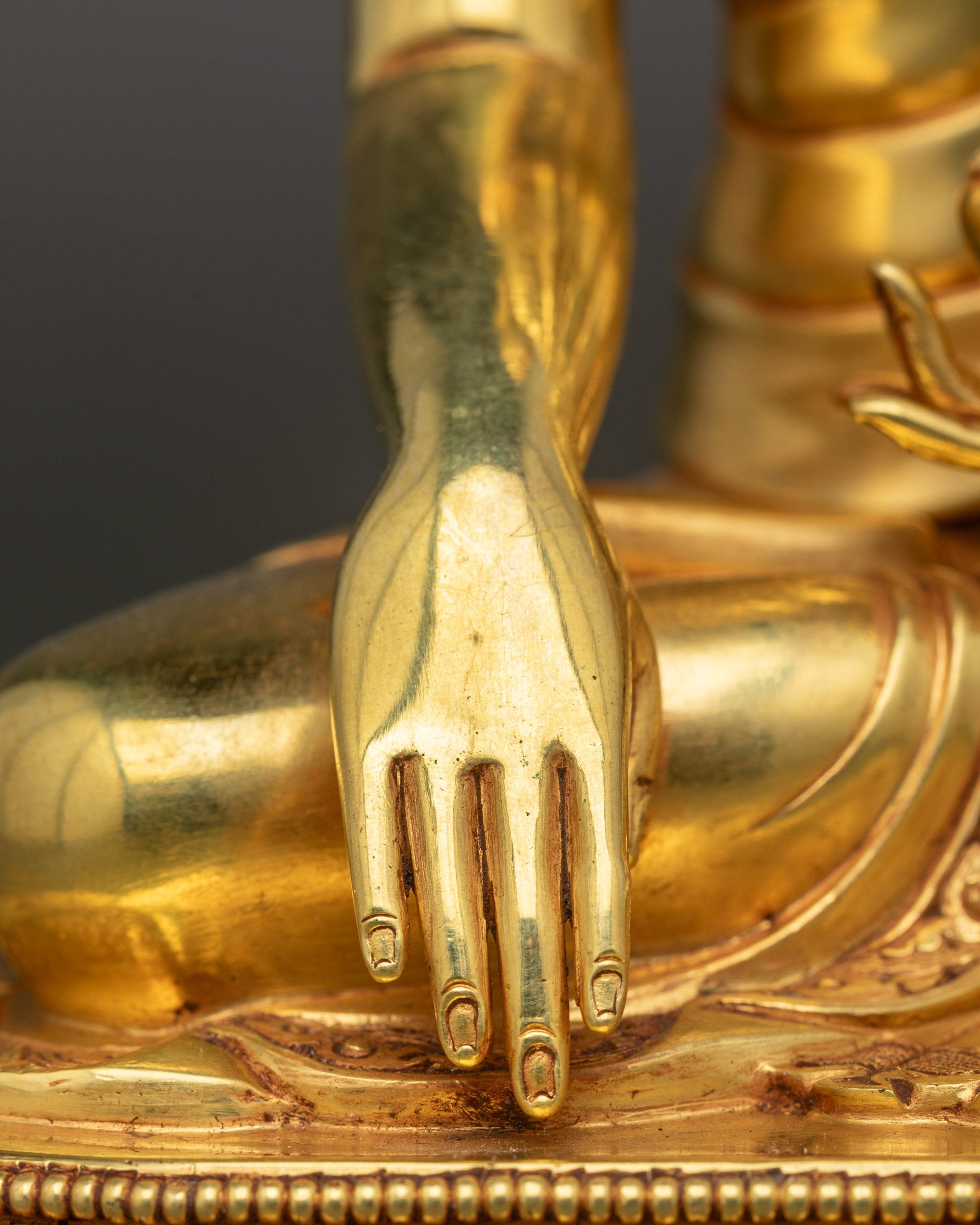 Shakyamuni Buddha Statue | Traditional Meditation Buddha Sculpture