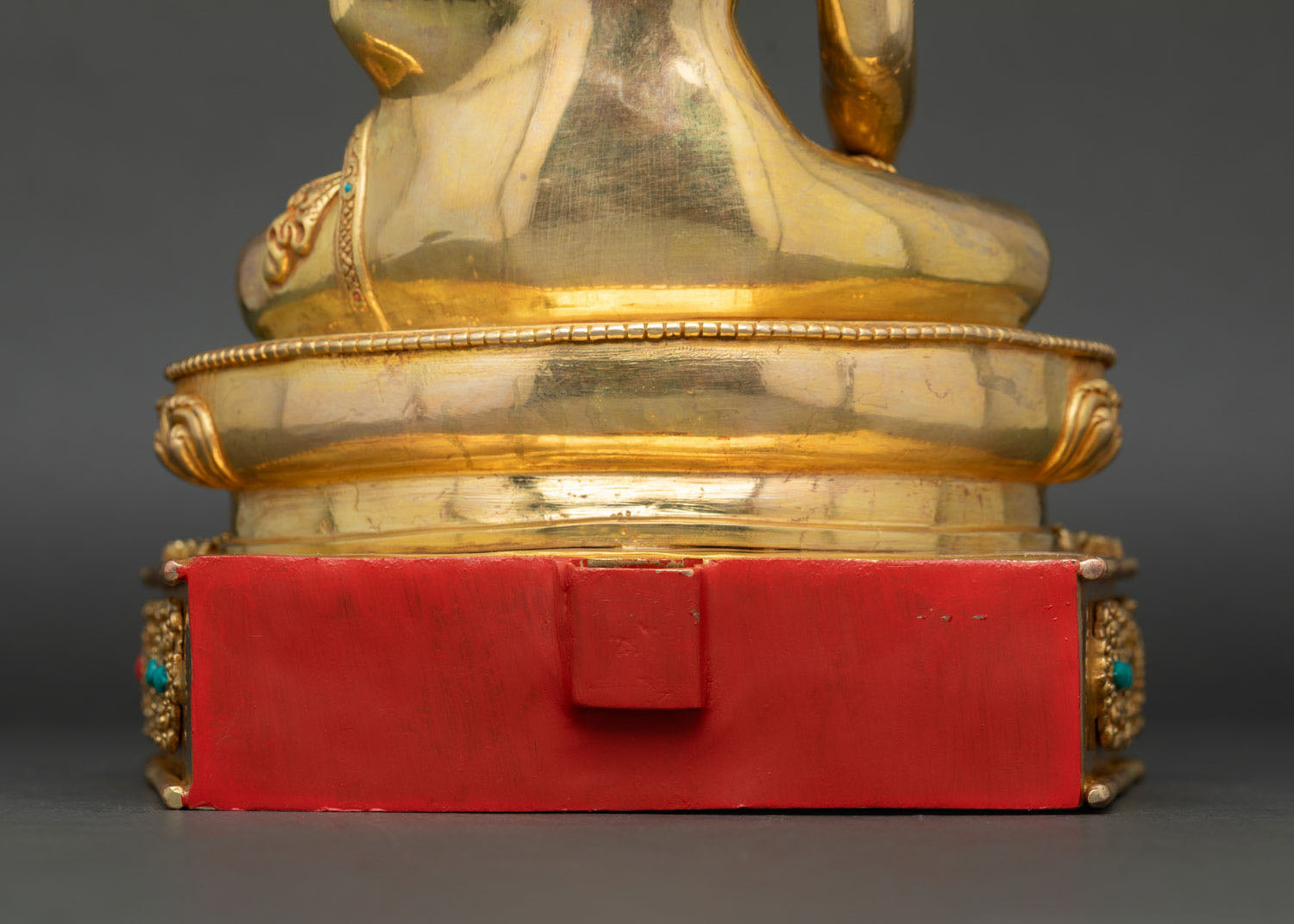 Buddha Shakyamuni Statue | Timeless Buddhist Craftsmanship