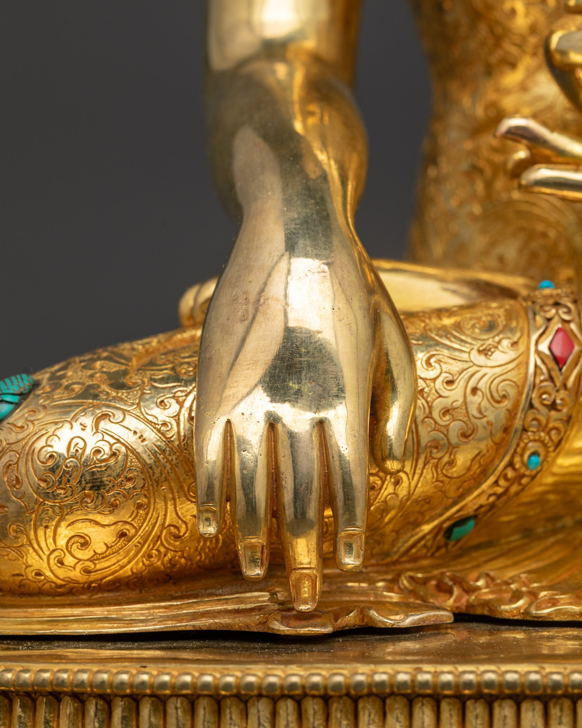 Premium Lord Buddha Shakyamuni Sculpture | Enlightened Tathagata Figure