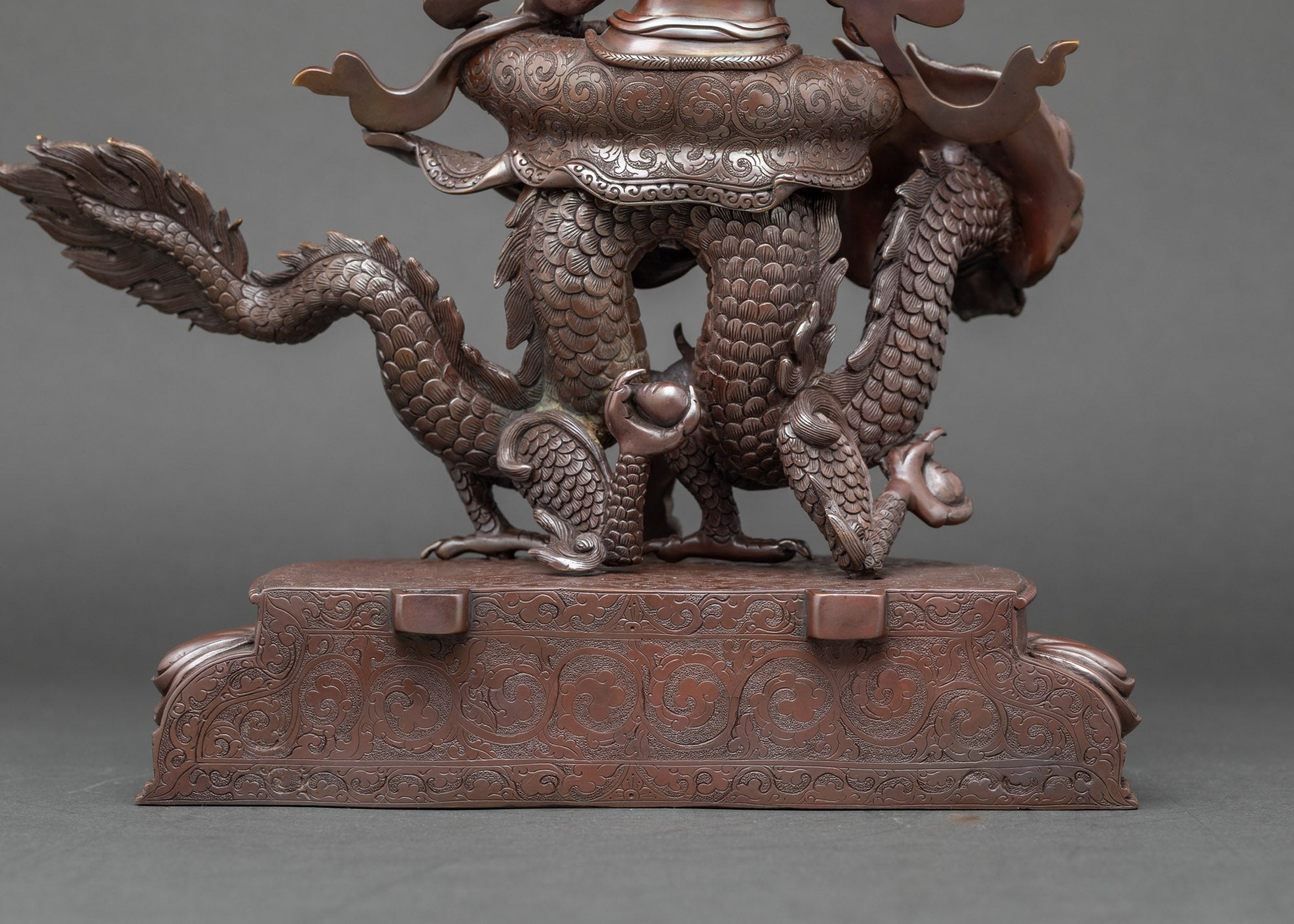 White Dzambhala Statue: Tibetan Deity of  protection and Wealth
