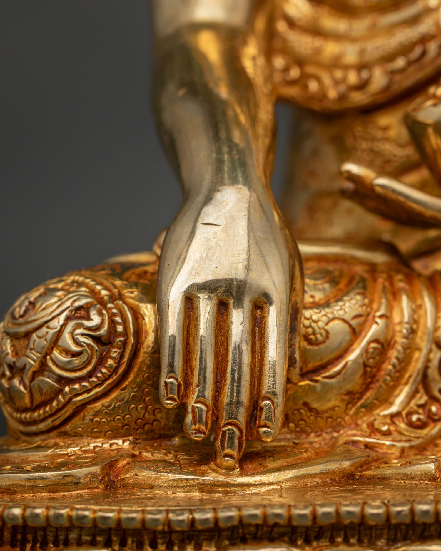 Shakyamuni Buddha Statue