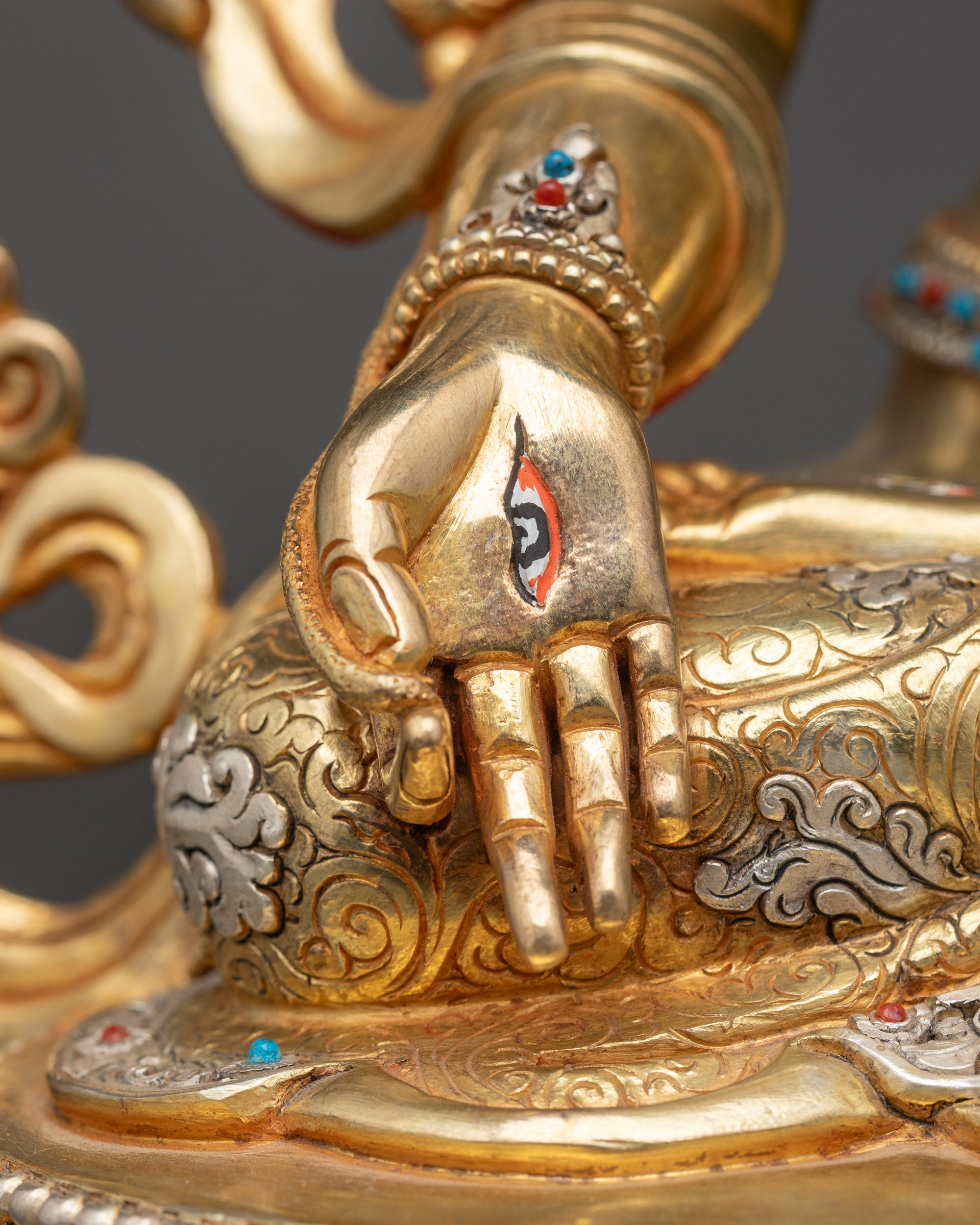 Liberator White Tara Sculpture | Female Buddha of Tibetan Buddhism