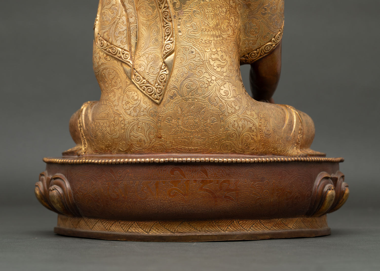 Bhagavan Shakyamuni Buddha Statue | Buddhist Shrine Decor