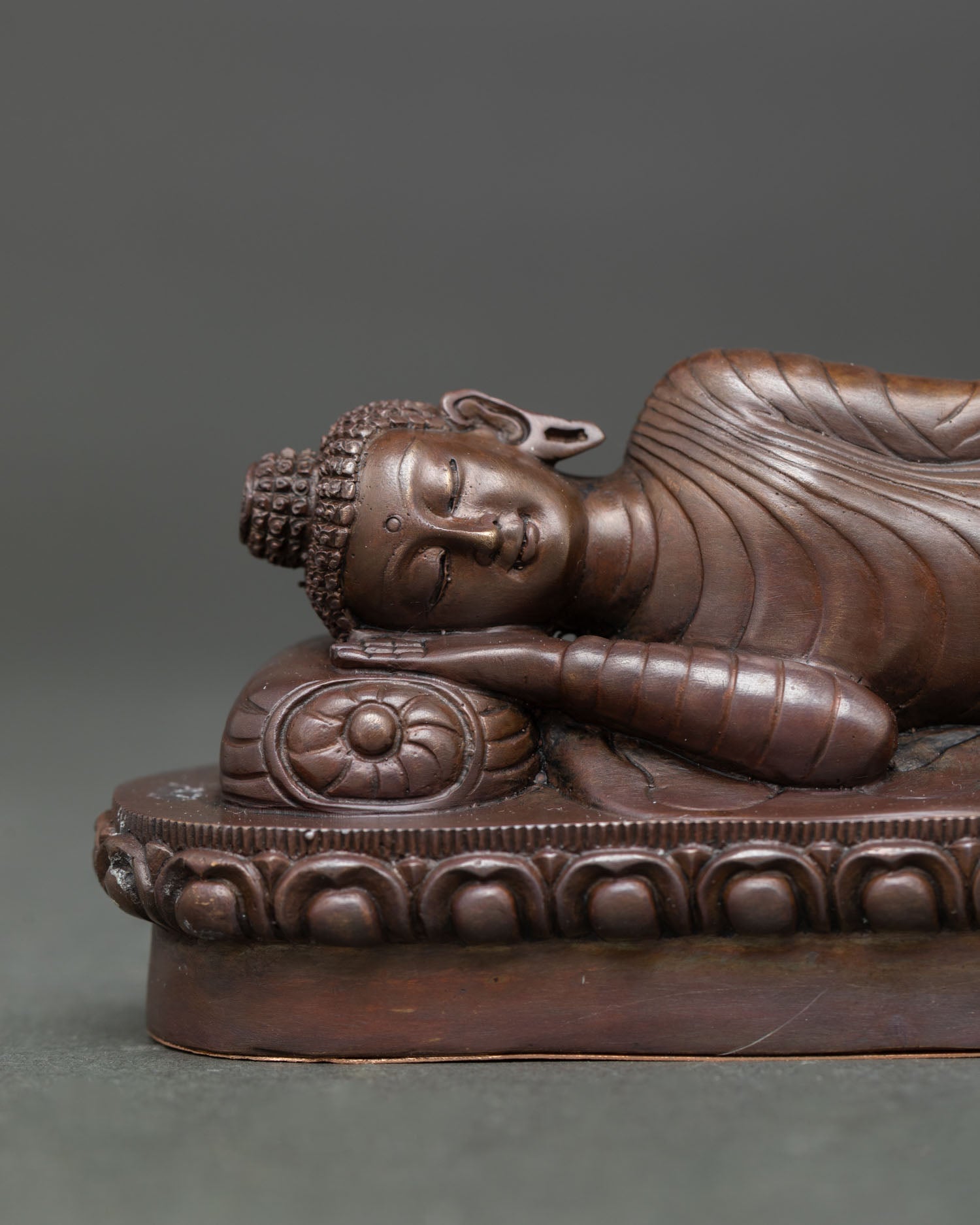 Nirvana Buddha Statue | Symbol of Peace and Enlightenment