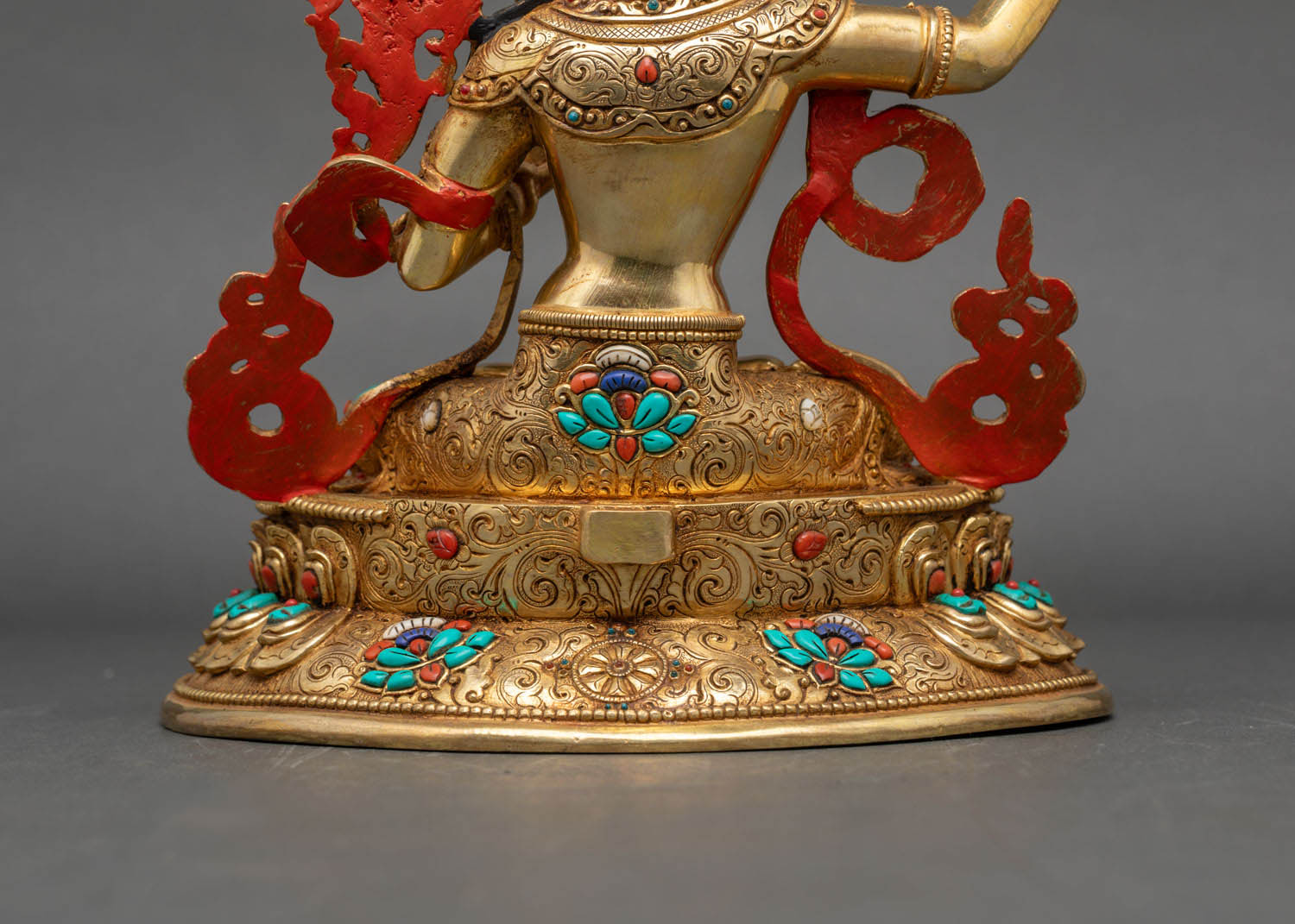 Manjushri Statue – Traditional Meditation and Spiritual Art