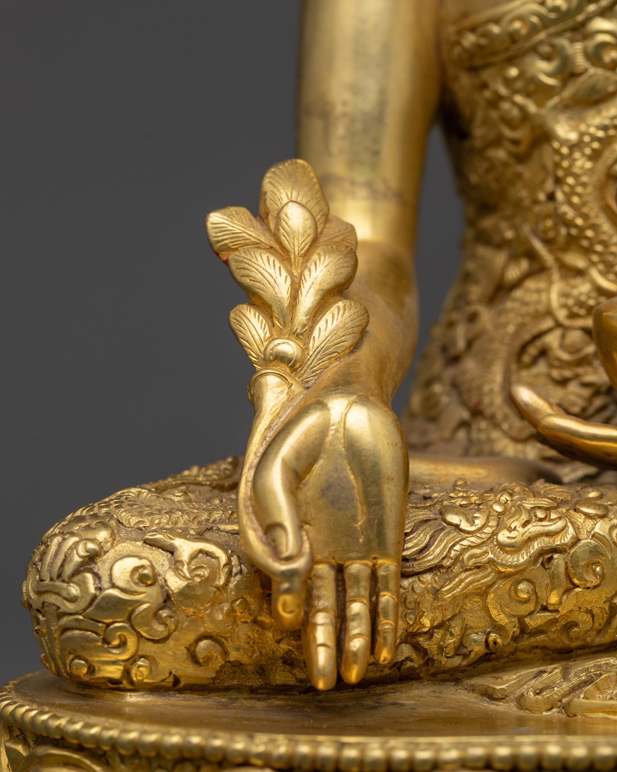 Medicine Buddha Statue