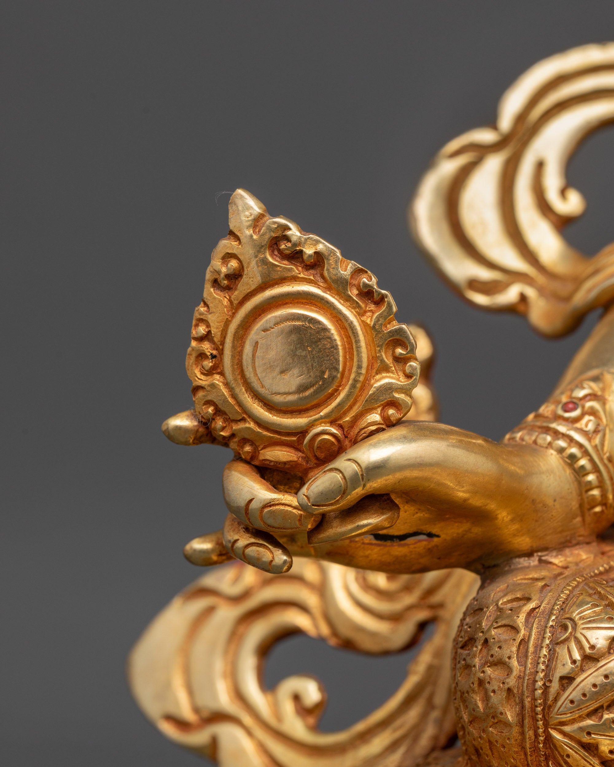 Buddhist Statue of Dukar | The White Parasol Bodhisattva Sculpture