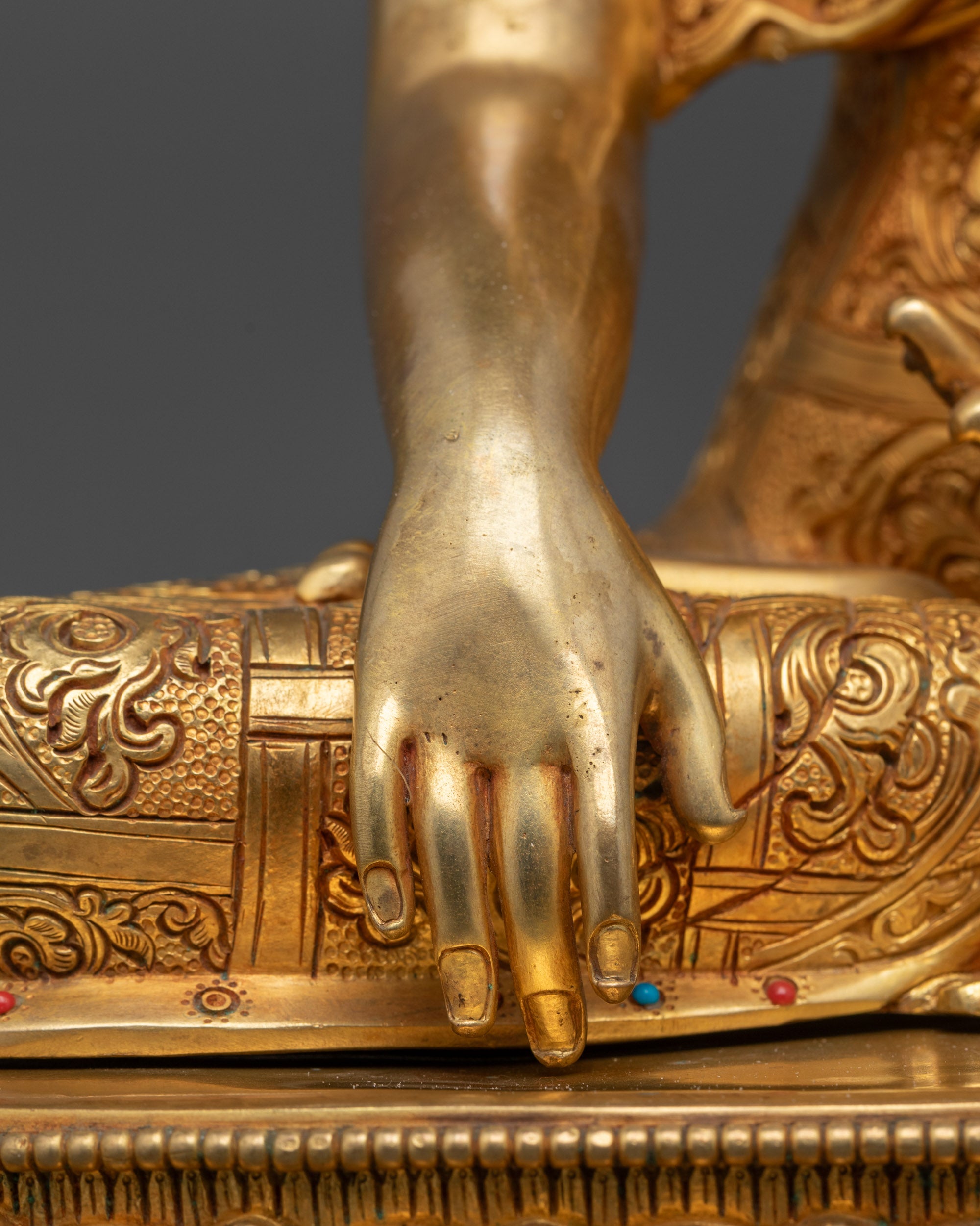 Manifest Spiritual Calm with Shakyamuni Buddha Statue | Spiritual Decor