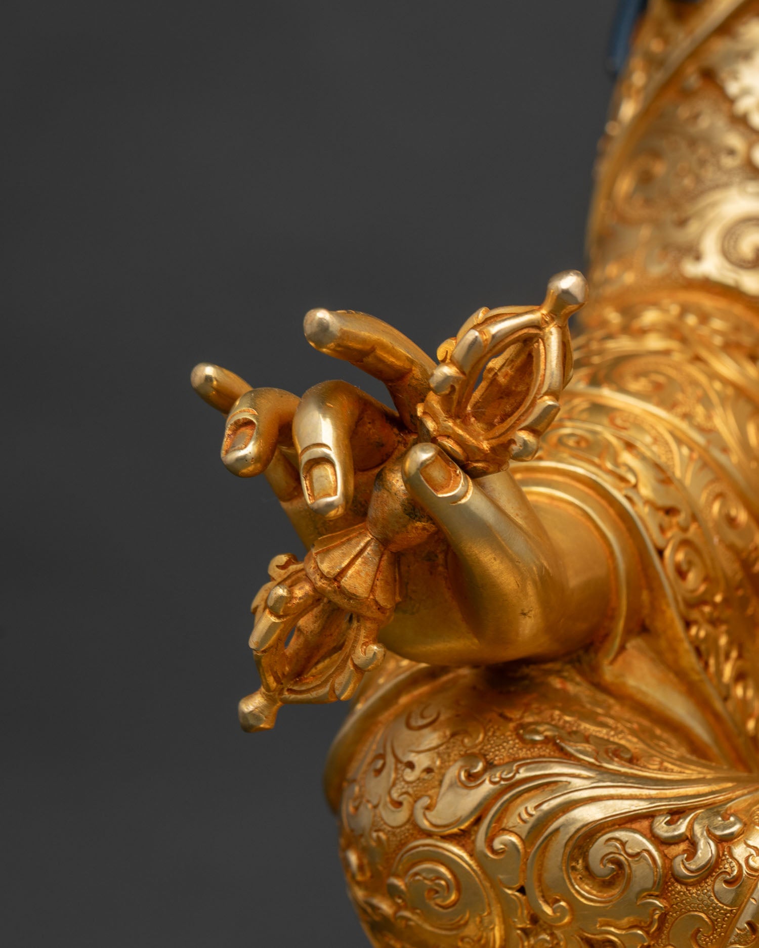 Guru Rinpoche Statue