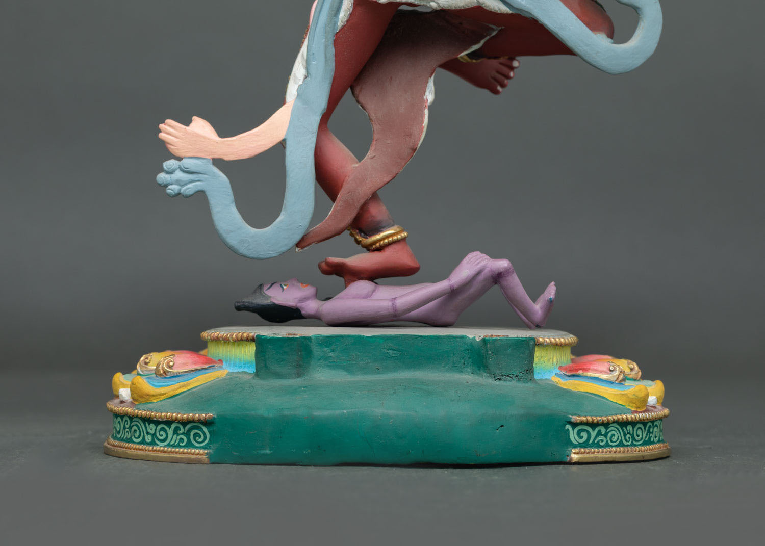 Troma Nangmo Statue