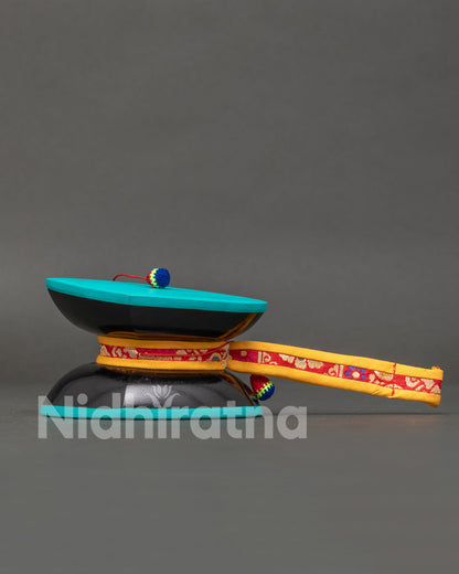 Damaru