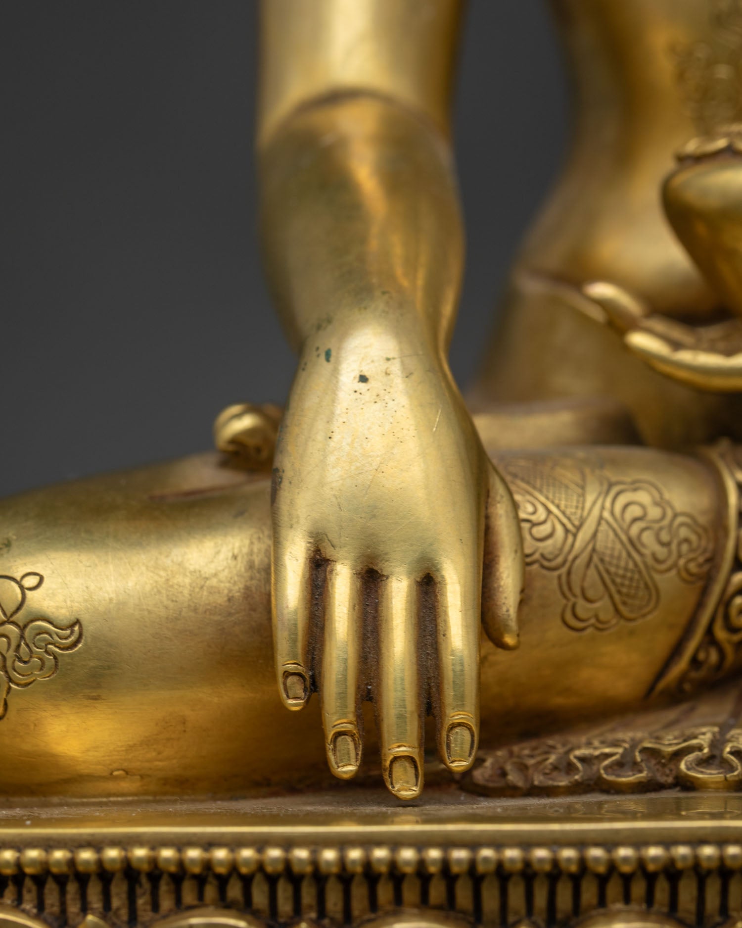 Crowned Shakyamuni Buddha Statue | Traditional Newari Craft