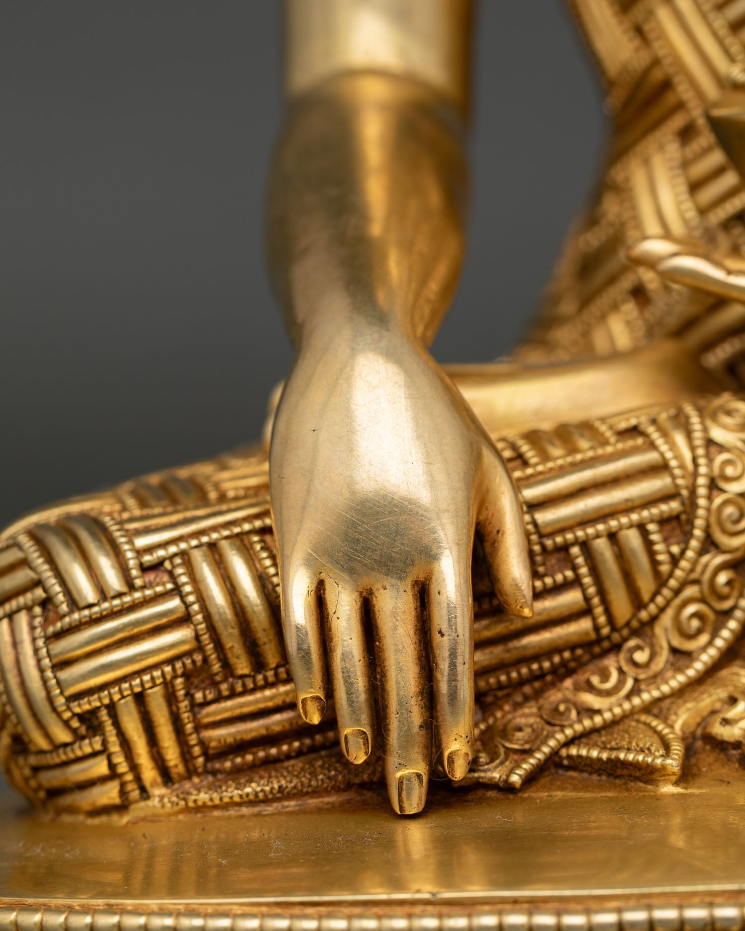 Shakyamuni Buddha Statue | High-Quality Buddhist Figurine